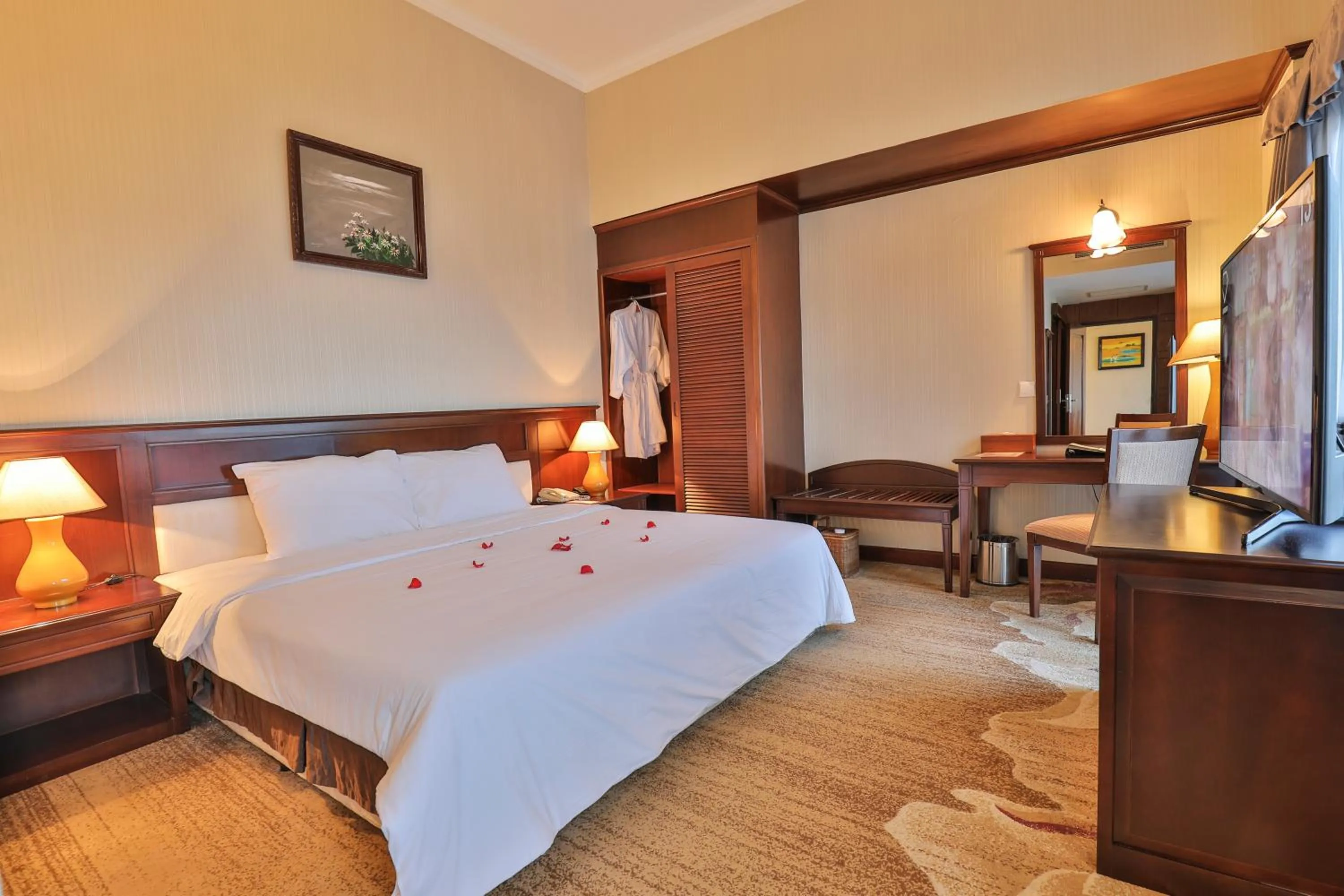 Bed in Saigon Quy Nhon Hotel