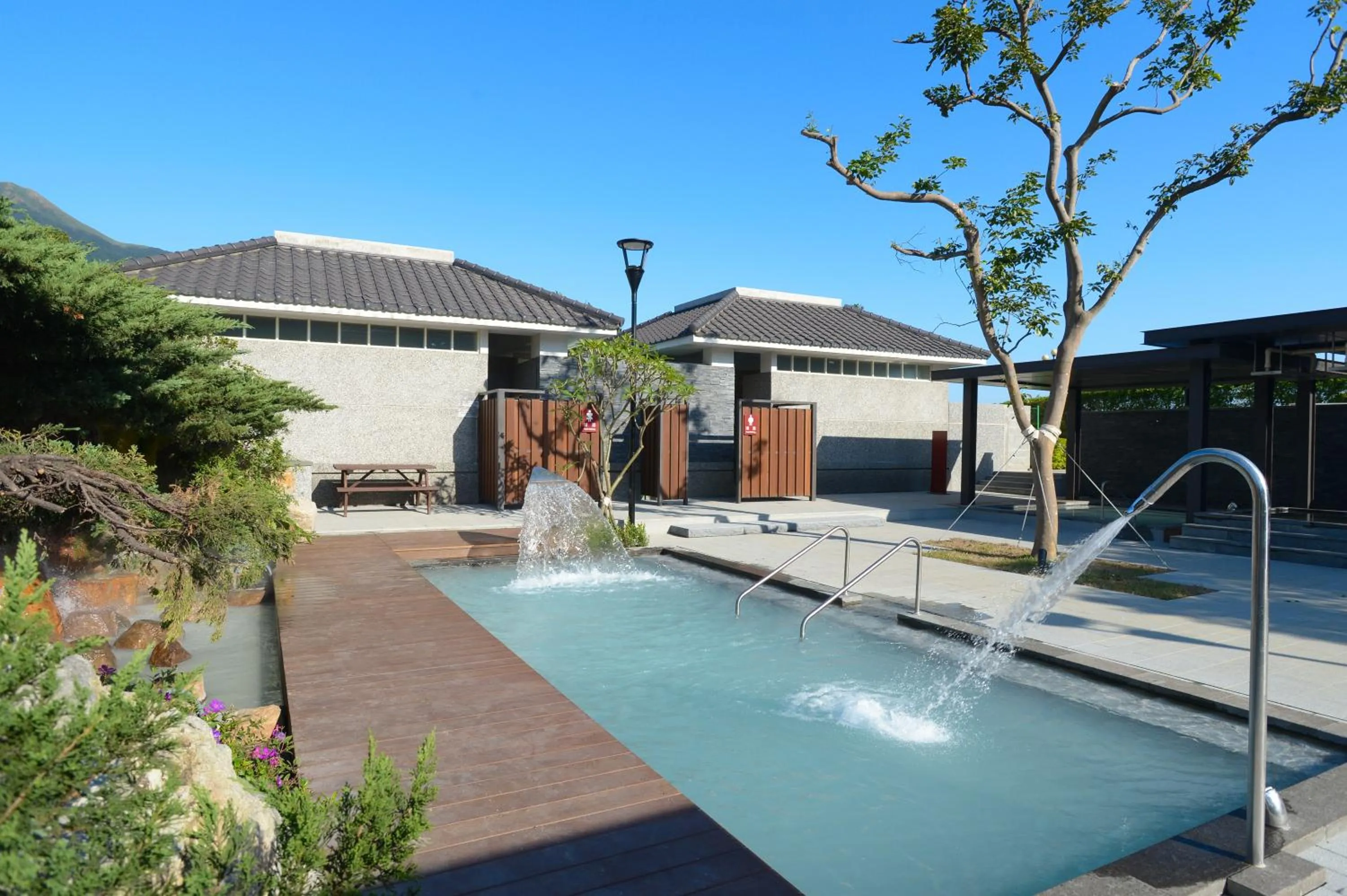 Hot Spring Bath in Yang Ming Shan Tien Lai Resort & Spa