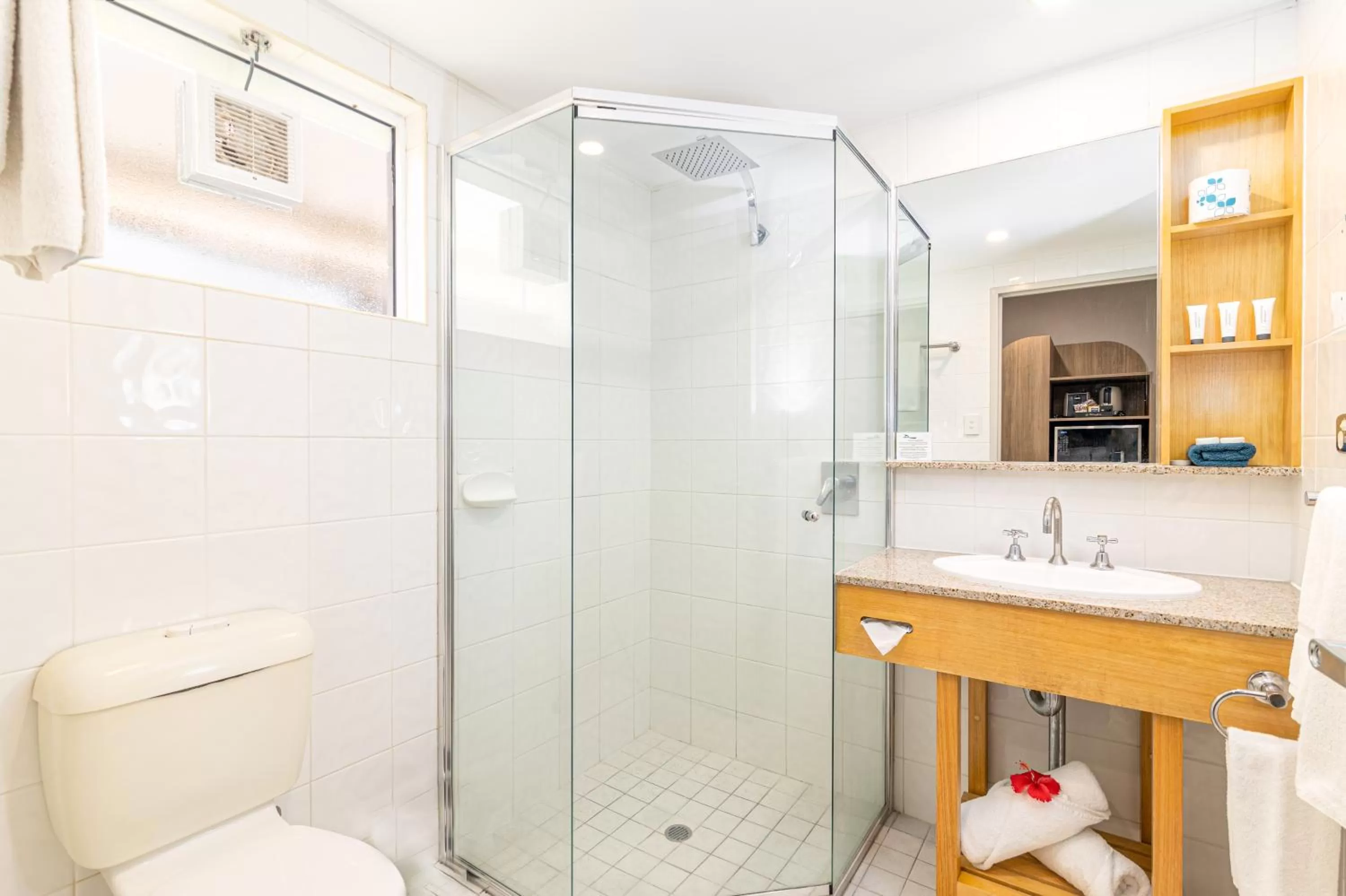 Bathroom in Seagulls