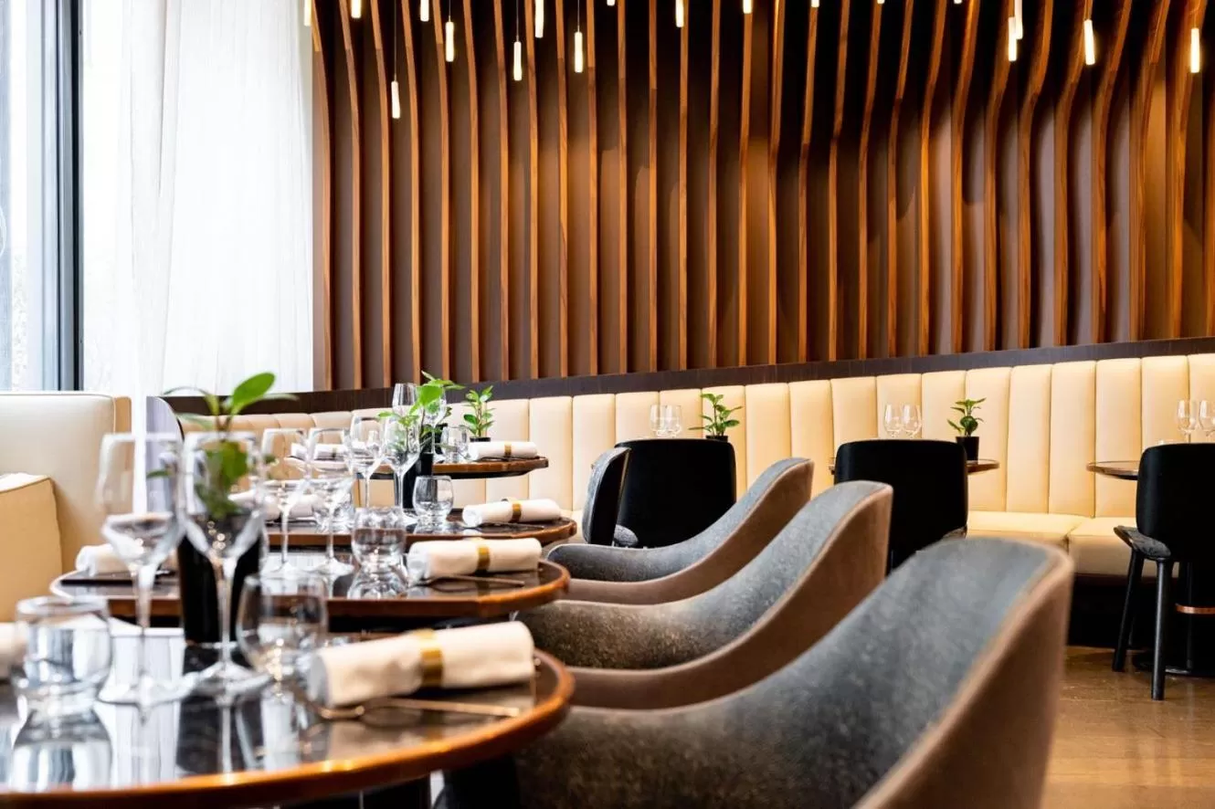 Restaurant/places to eat in Maison Albar - Le Pont-Neuf