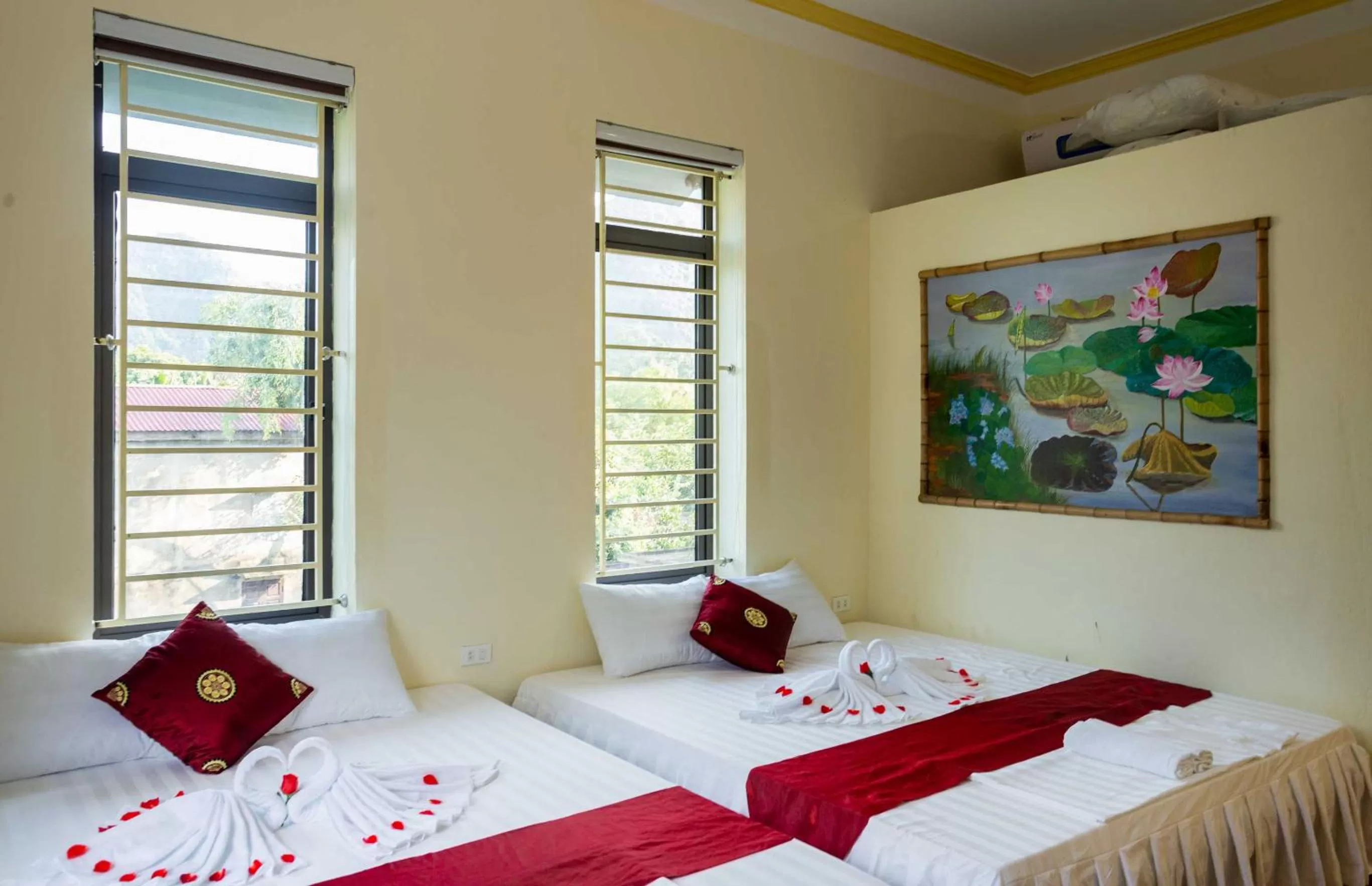 Hang Mua Central Homestay