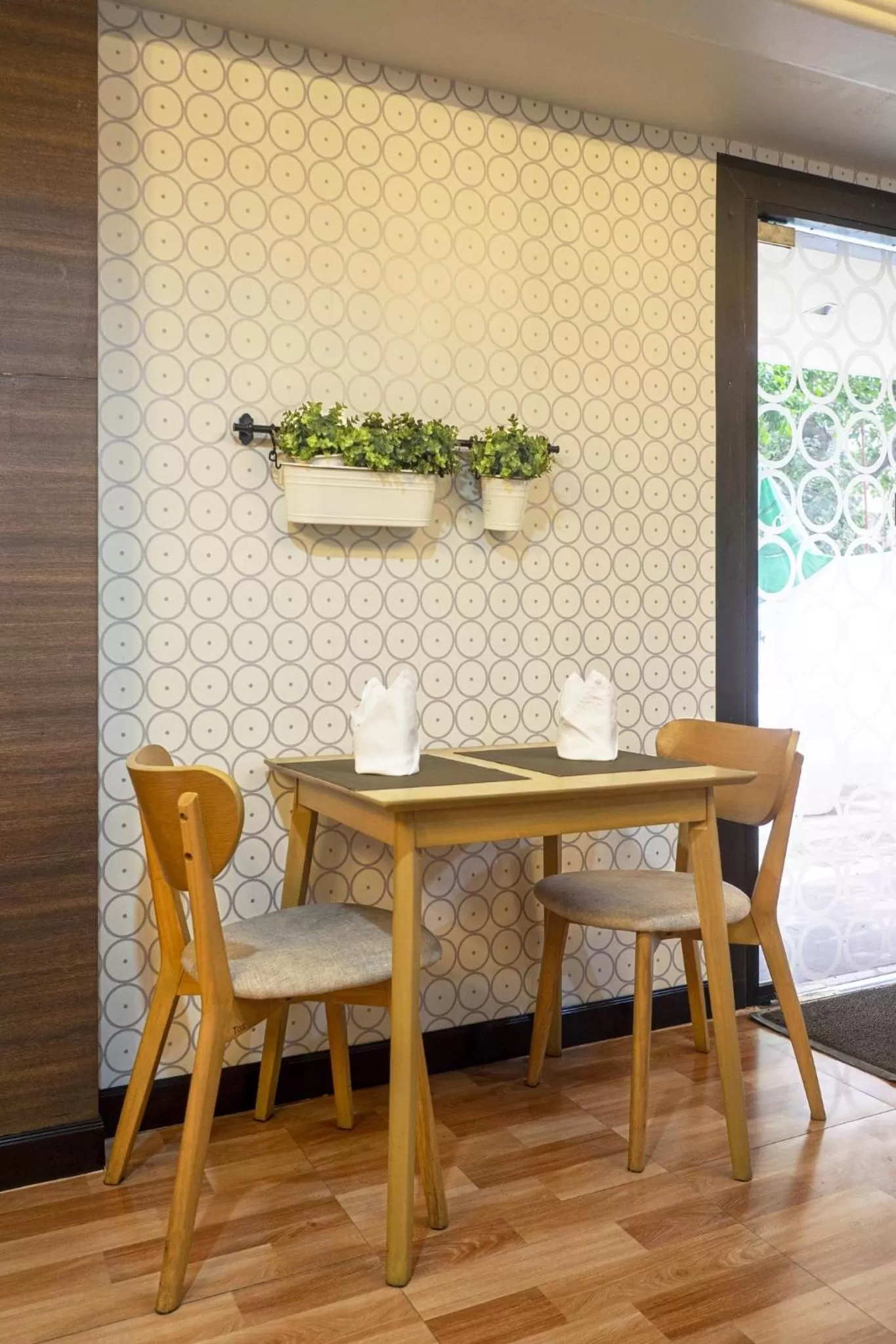 Food and drinks in Baiyoke Boutique Hotel