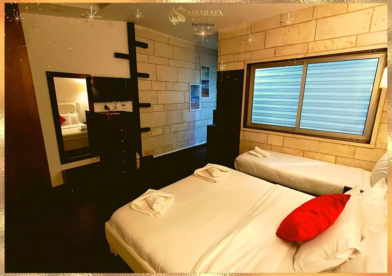 Photo of the whole room, Bed in Assaraya Palace Hotel