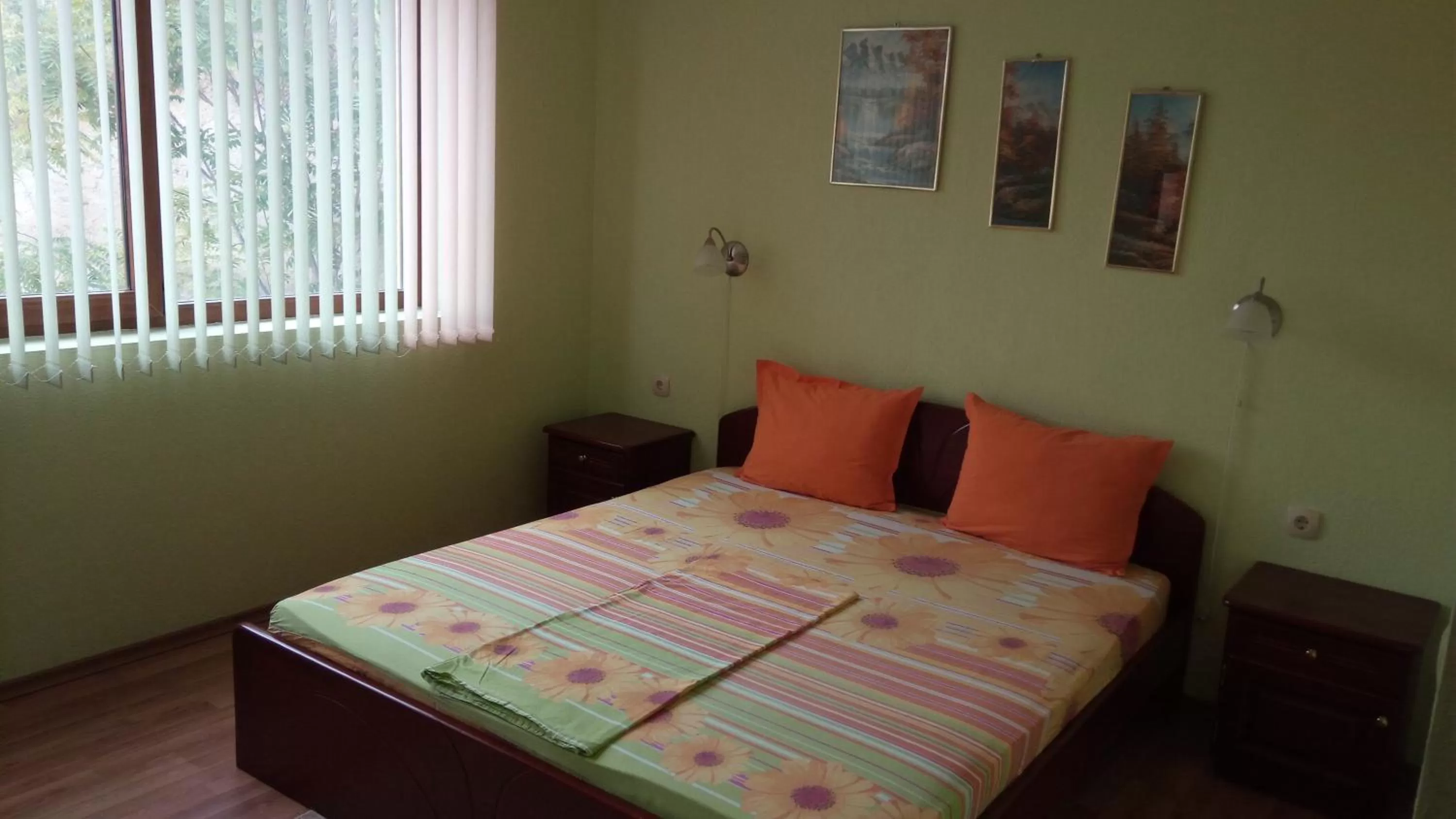 Bed in Motel Elegance