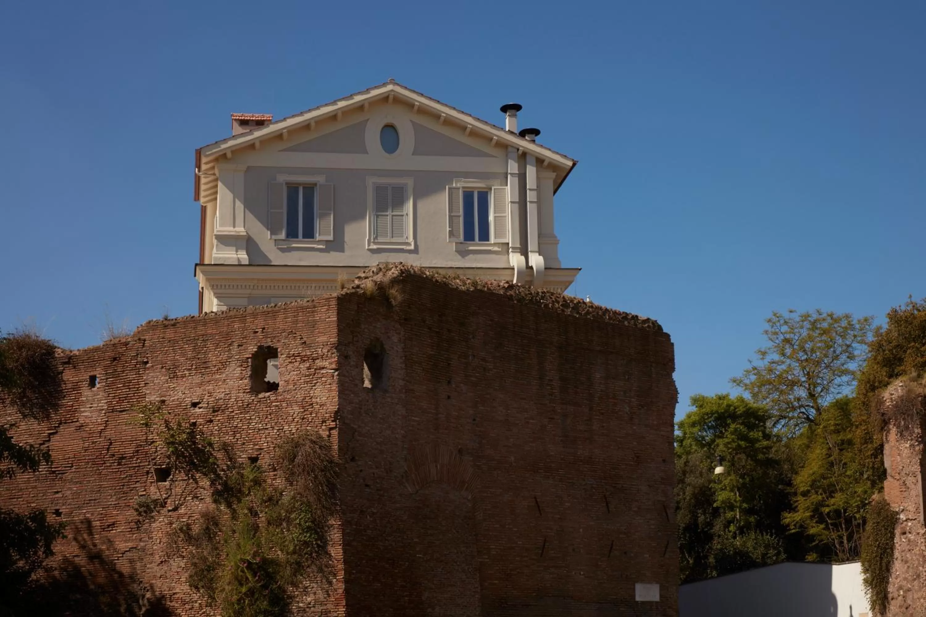 Facade/entrance in Hotel The Building