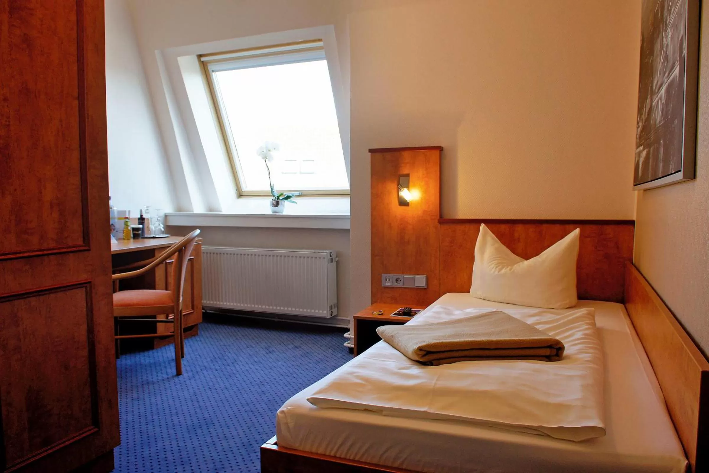 Bed in Hotel Deutsches Haus