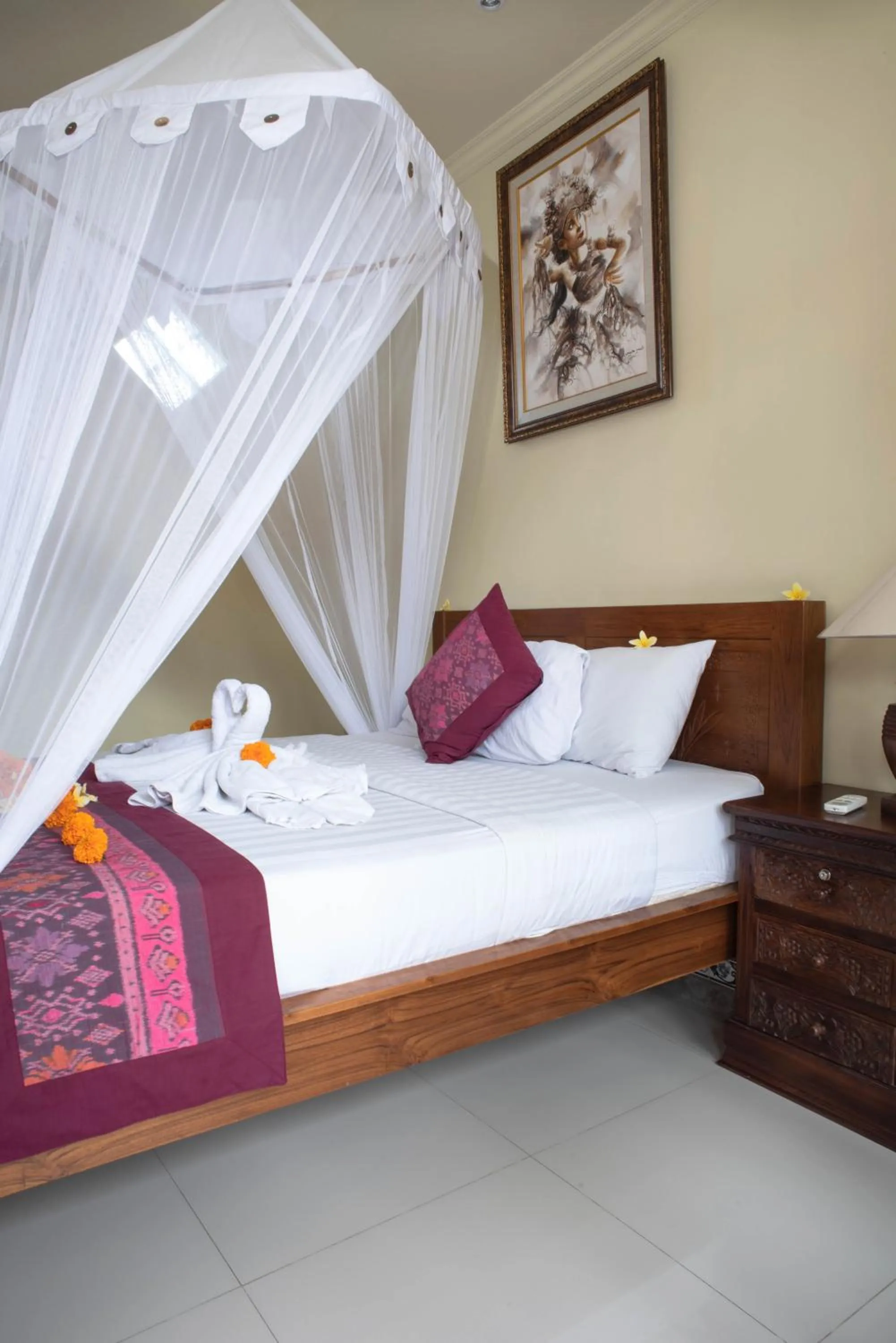 Bed in Suparsa's Homestay