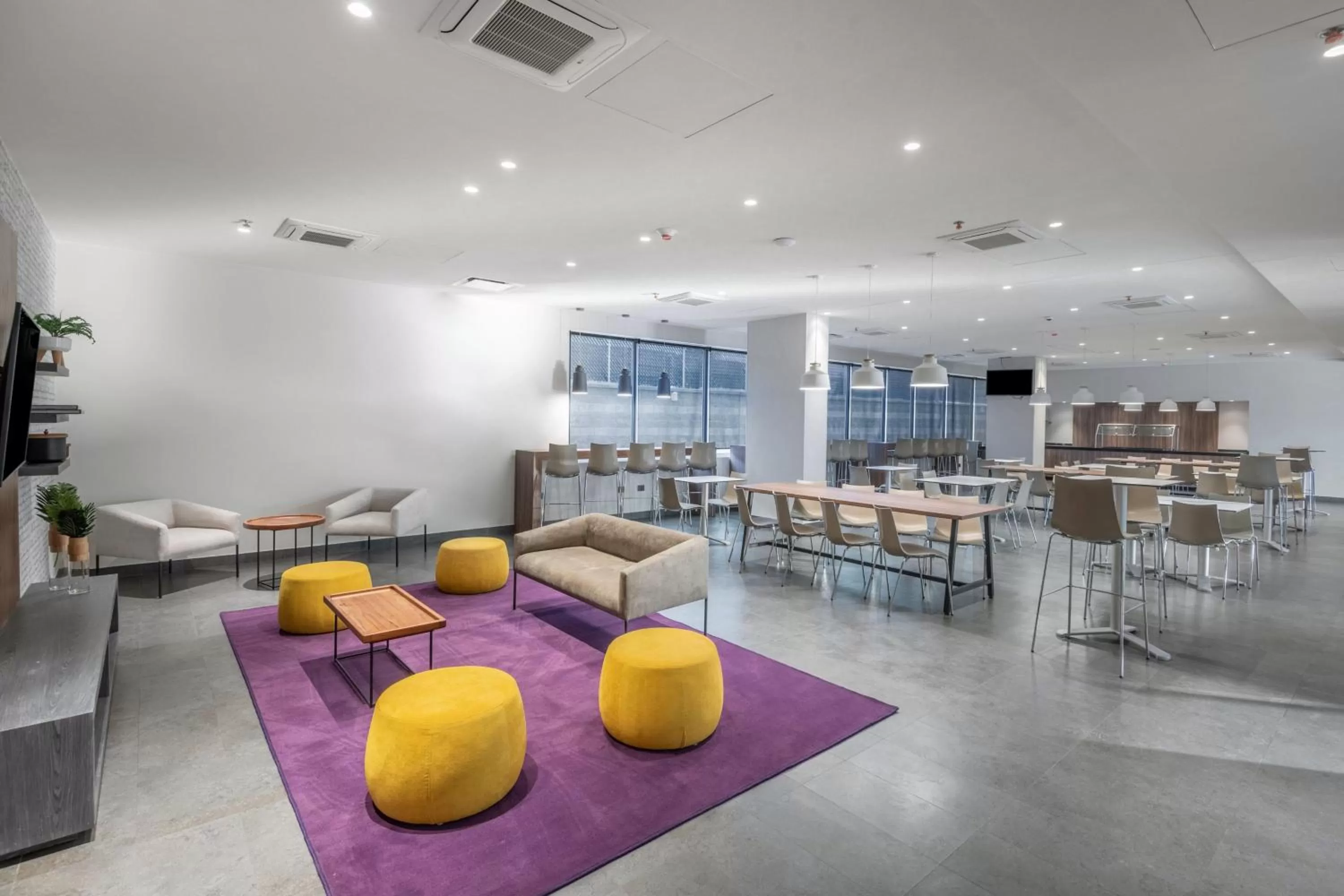 Living room in City Express by Marriott Lagos de Moreno