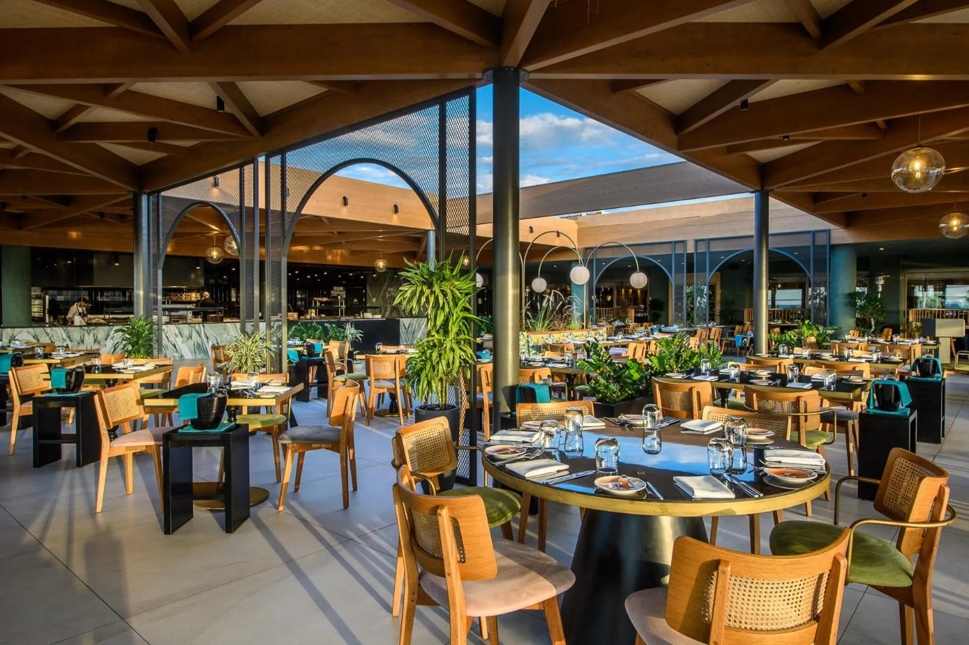 Restaurant/places to eat in Stella Palace Aqua Park Resort