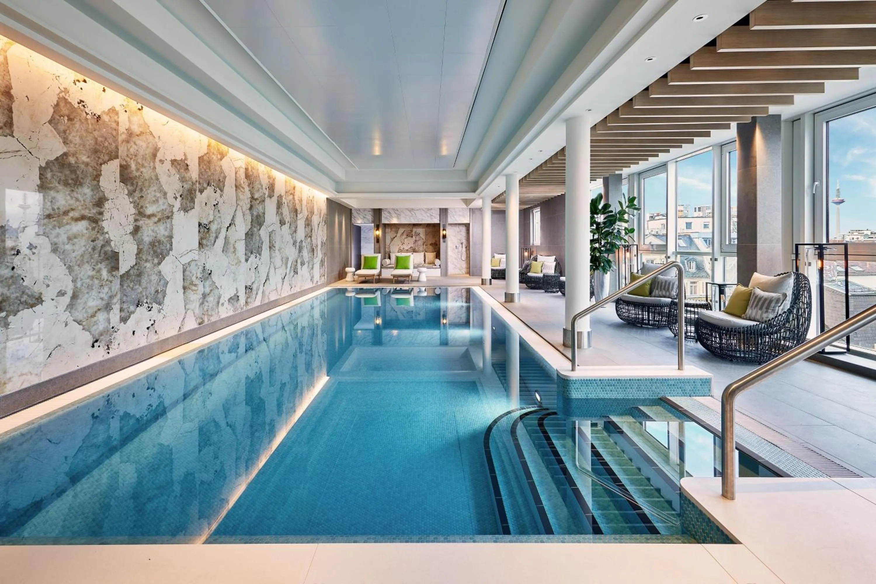 Swimming pool in The Westin Grand Frankfurt