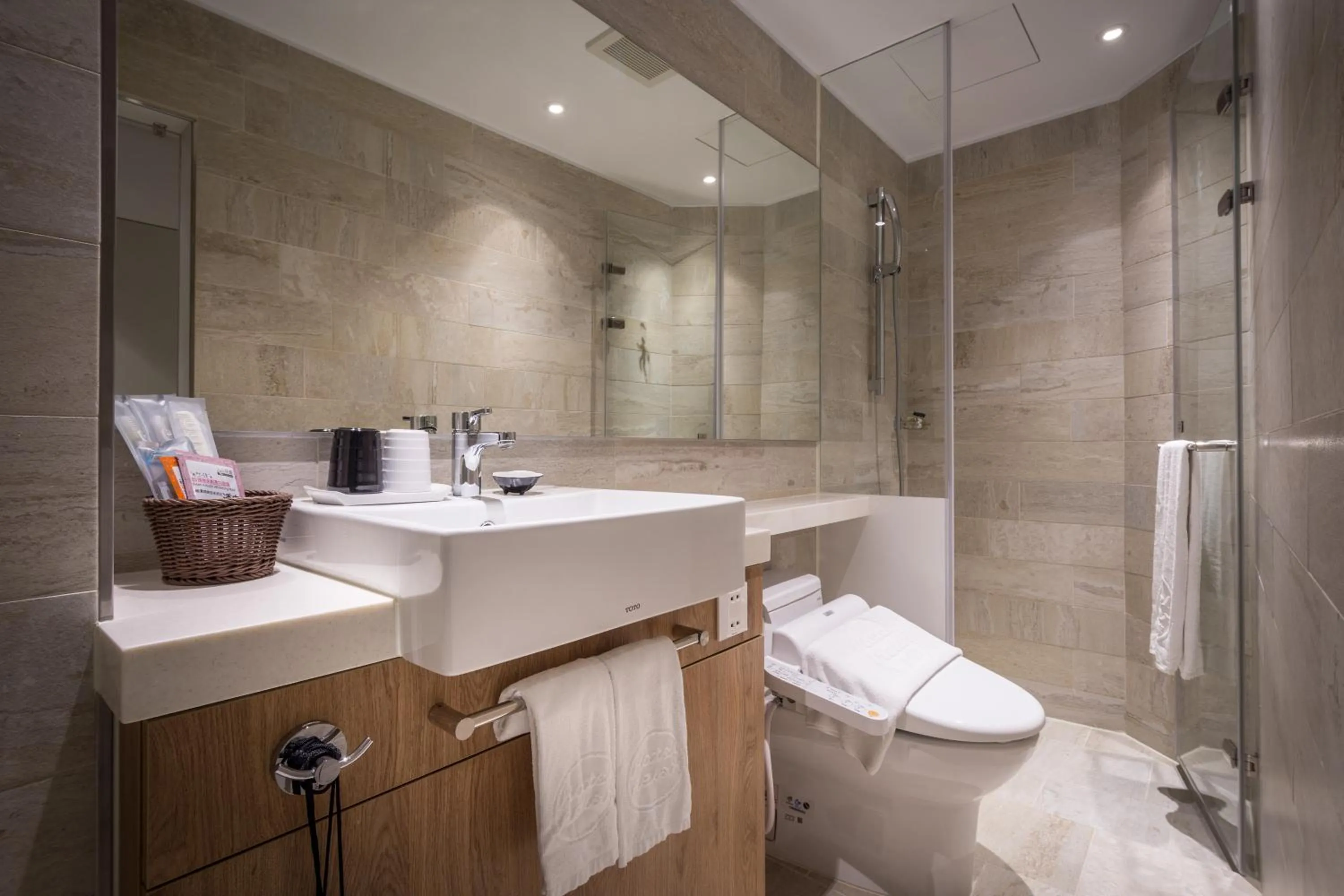 Bathroom in Hotel Relax 5