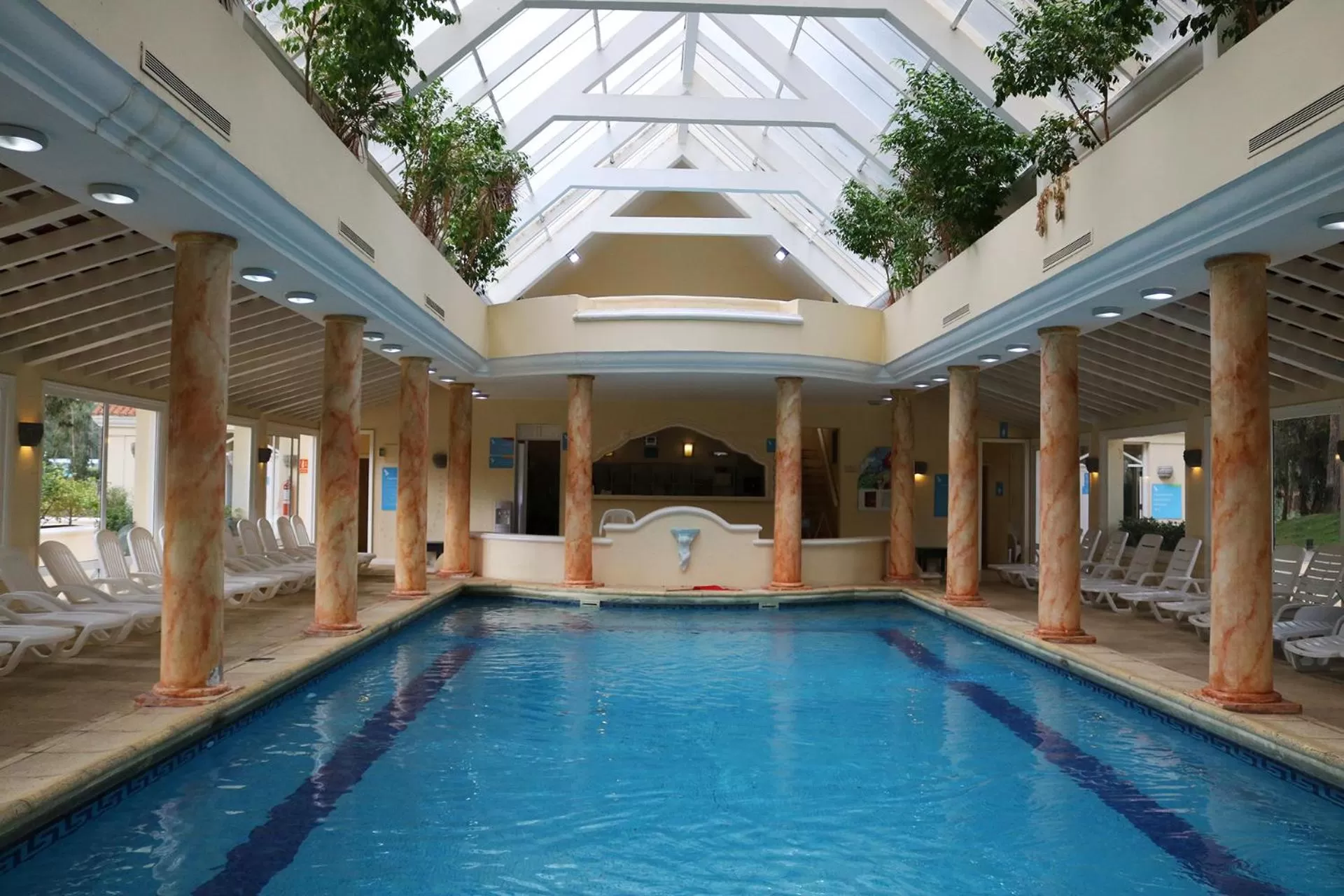 Swimming pool in Solanas Punta del Este & Crystal Beach