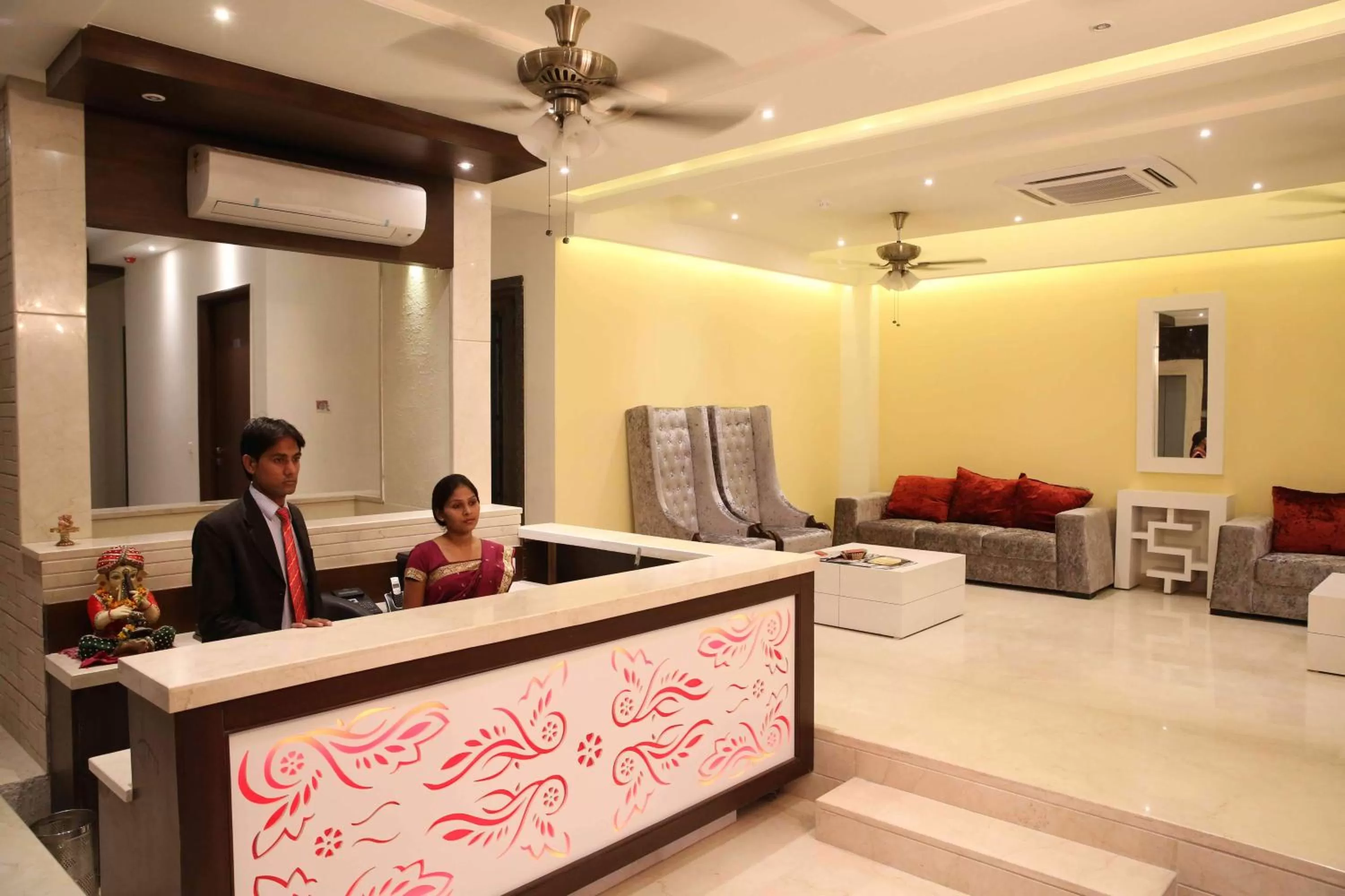 Lobby or reception in Hotel Taj Villa- Agra