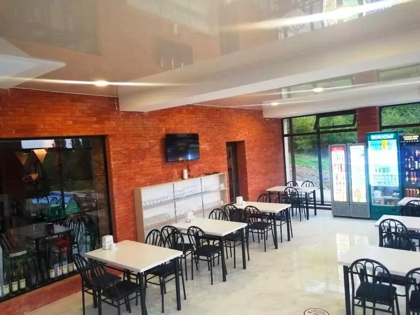 Restaurant/places to eat in Vita Gardenia Hotel Tskaltubo