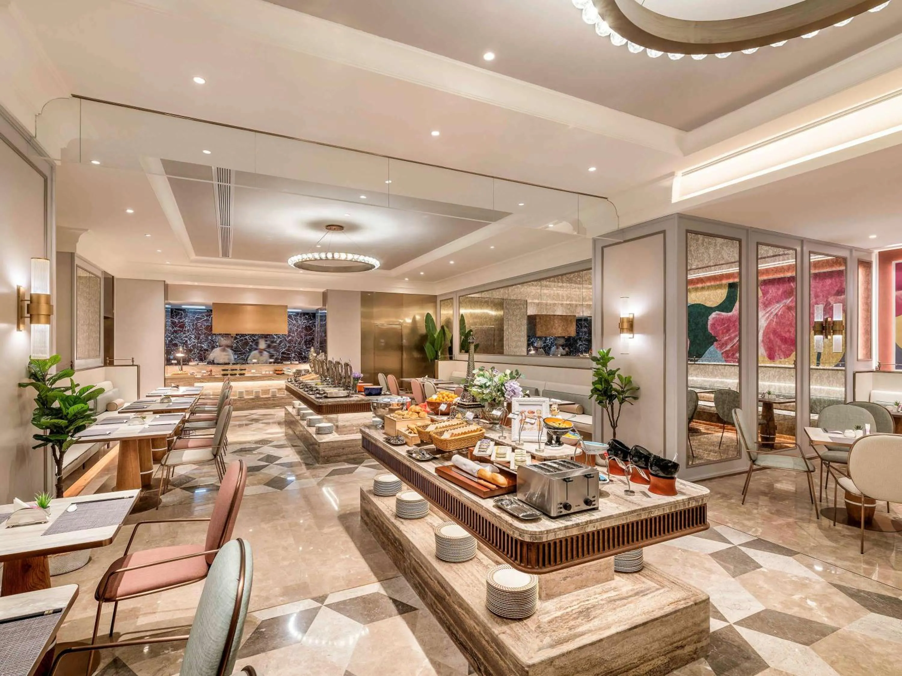 Restaurant/places to eat in Mercure Hangzhou Xixi Wetland