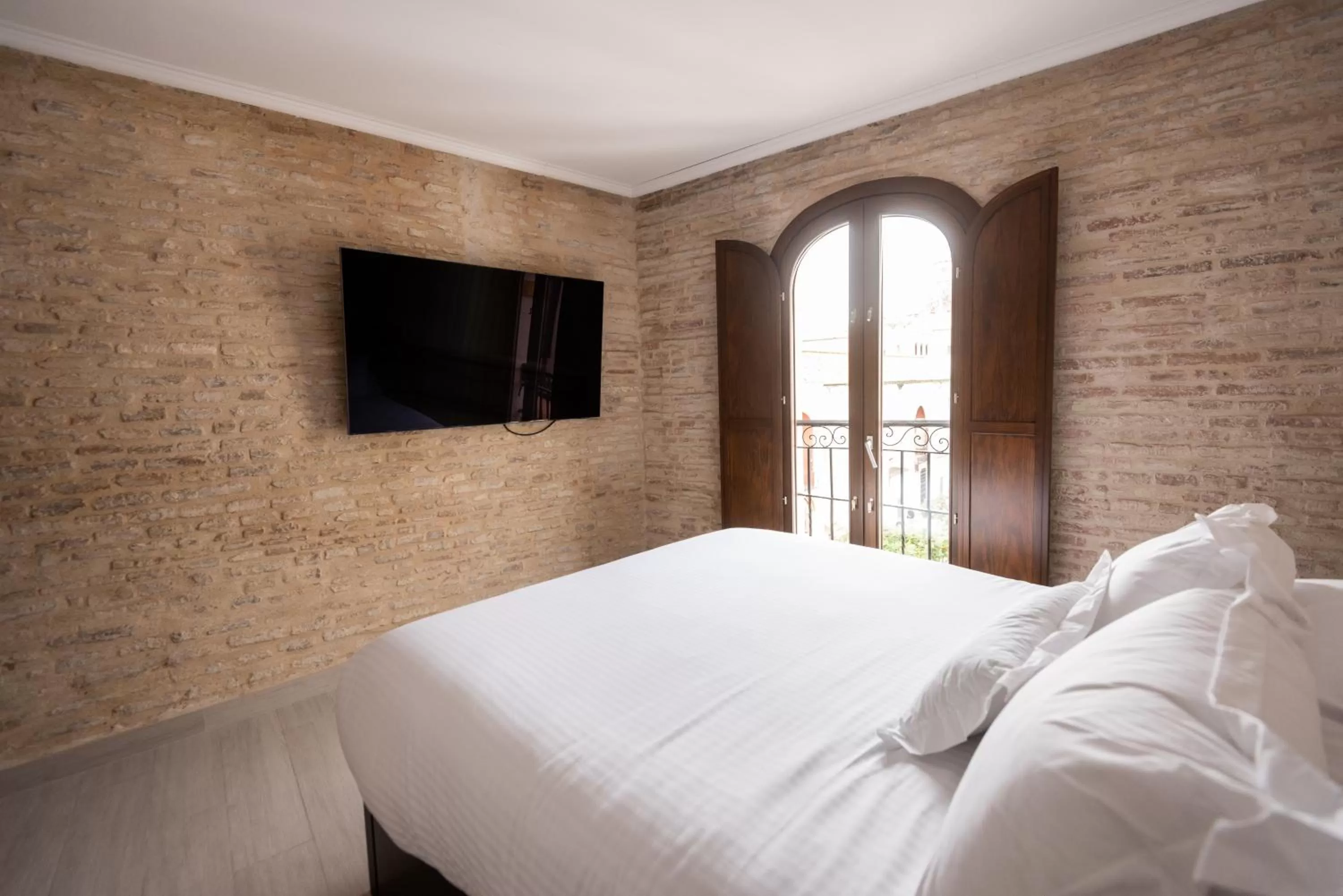 Bedroom, Bed in Casa ART Sevilla