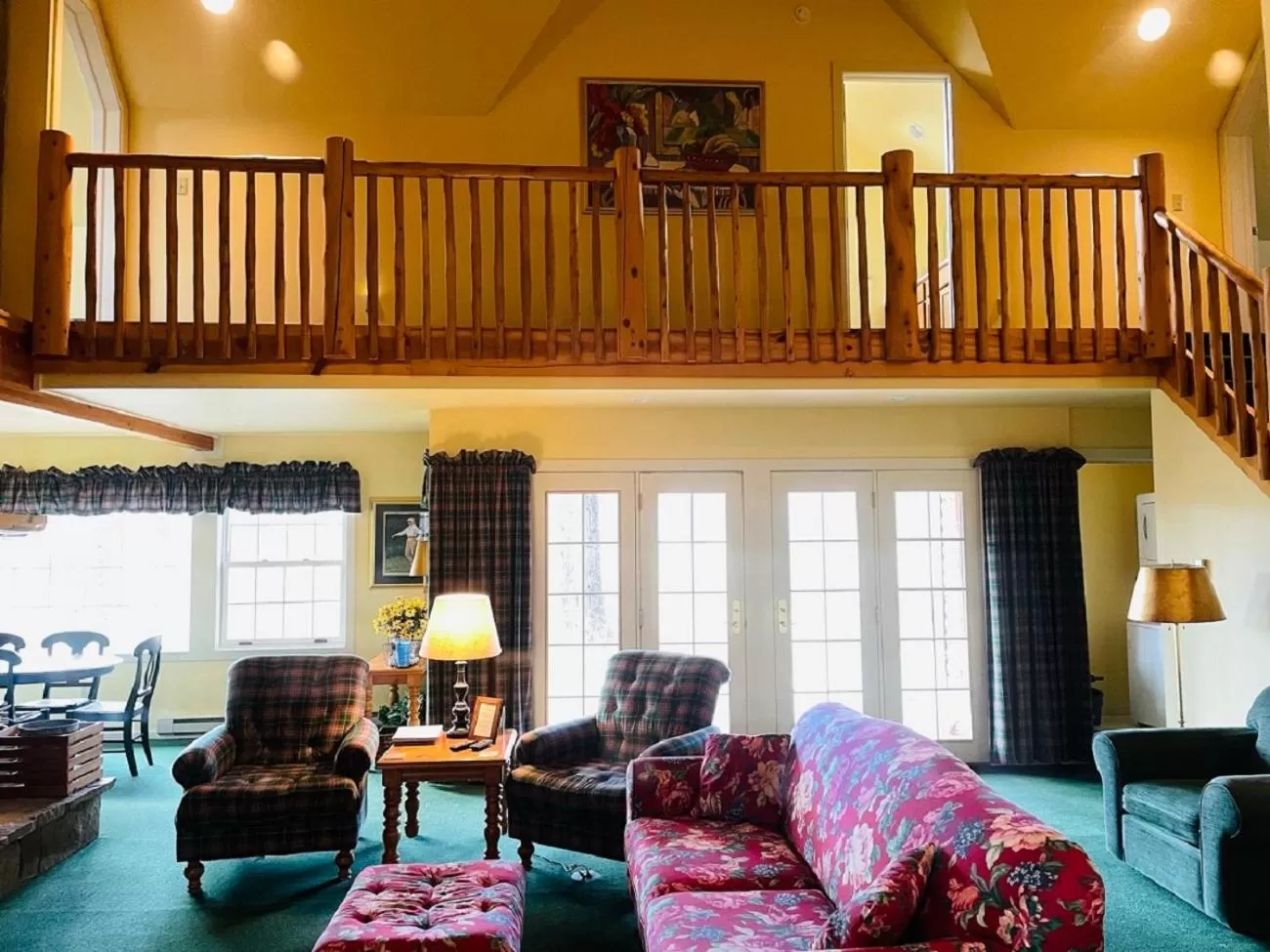 Living room in Drummond Island Resort