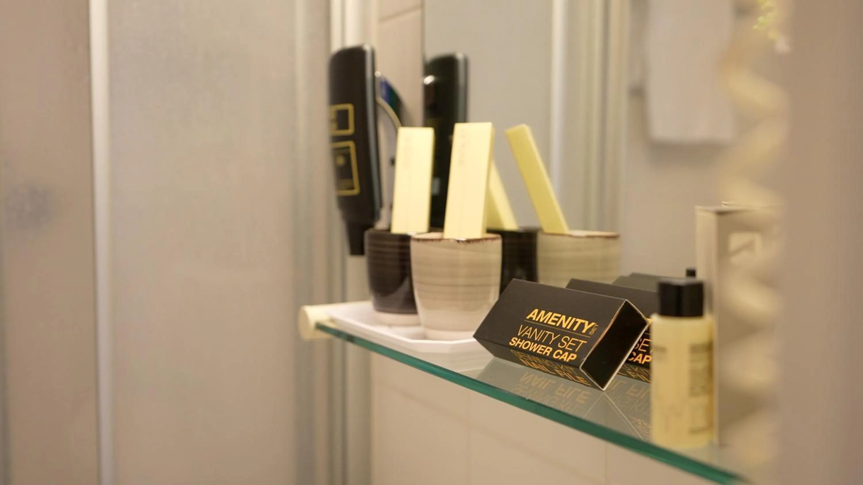 Bathroom in Hotel Miramar am Römer