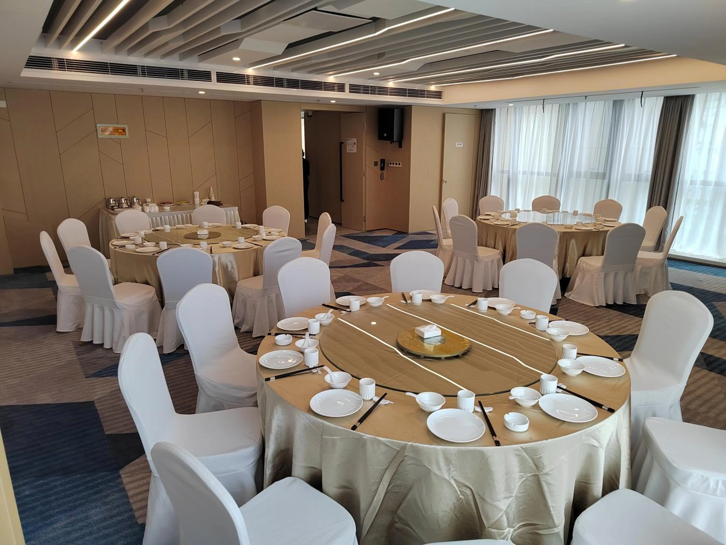 Banquet/Function facilities in Holiday Inn Express Linyi North New District by IHG