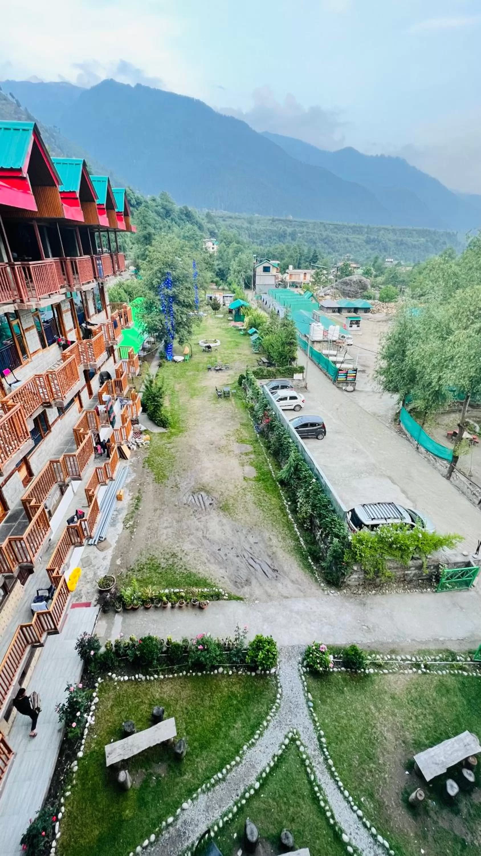 Himalayan Riverside Resort, Manali