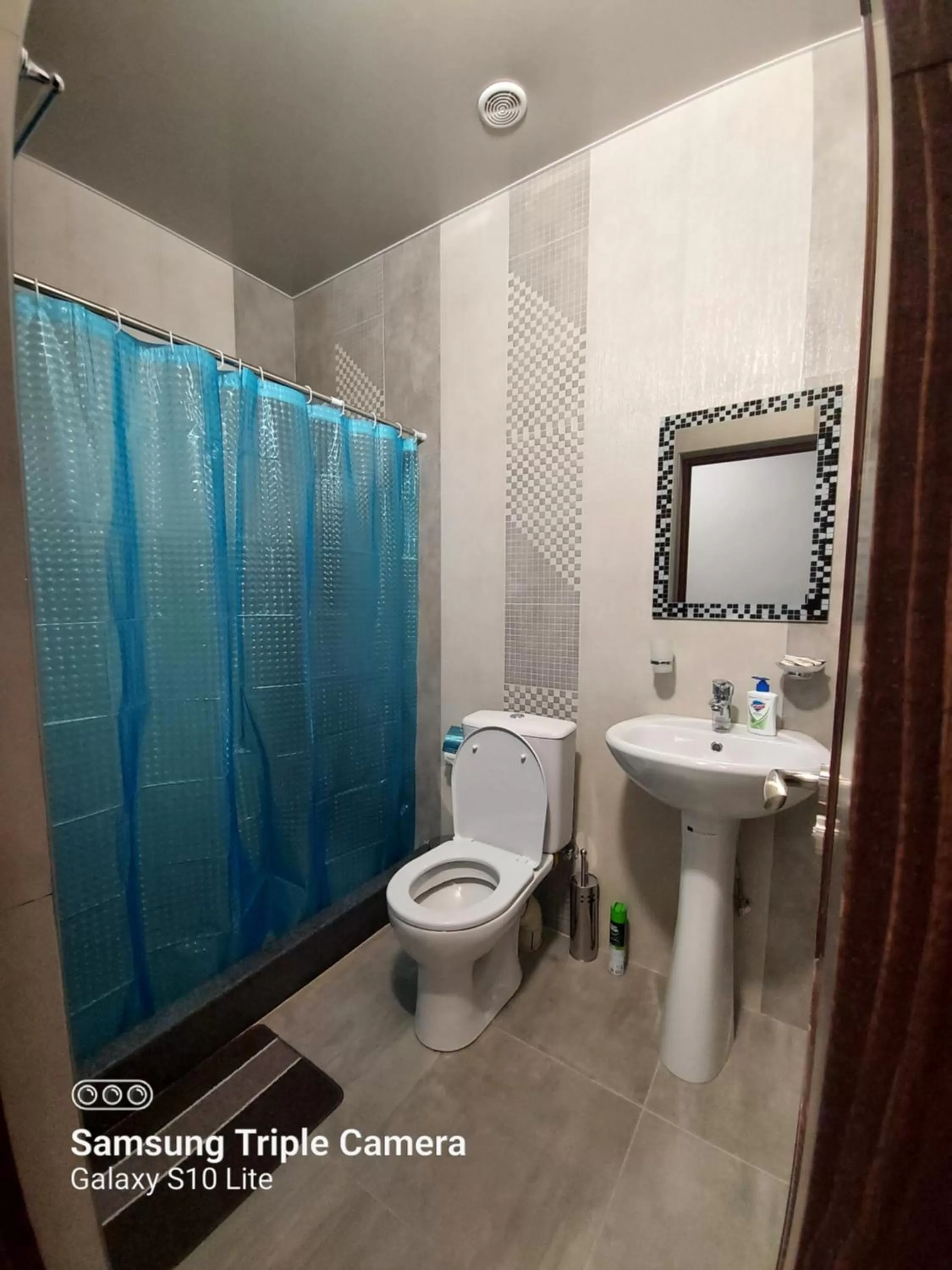 Bathroom in B&B Odzun