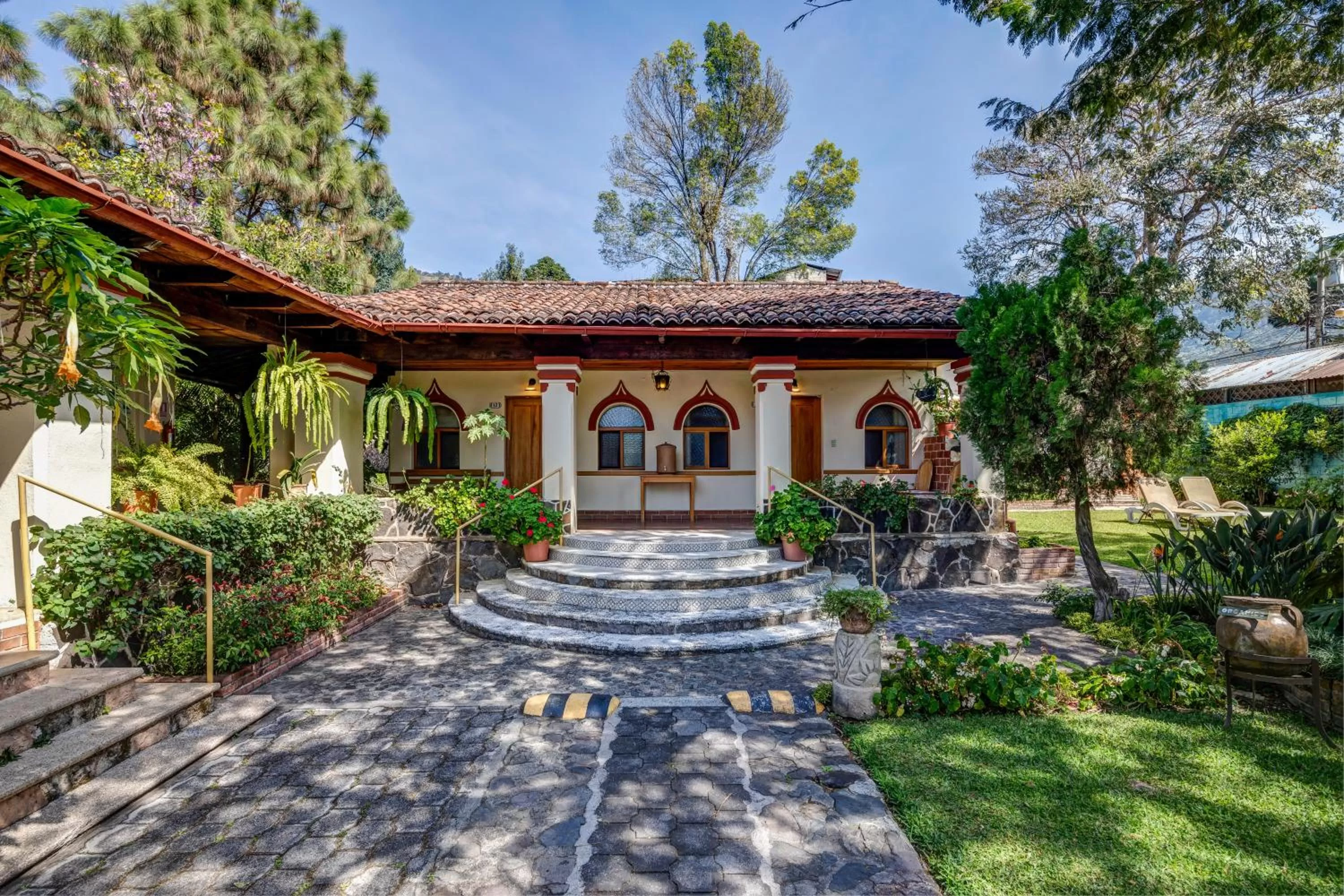 Garden in Regis Hotel Spa