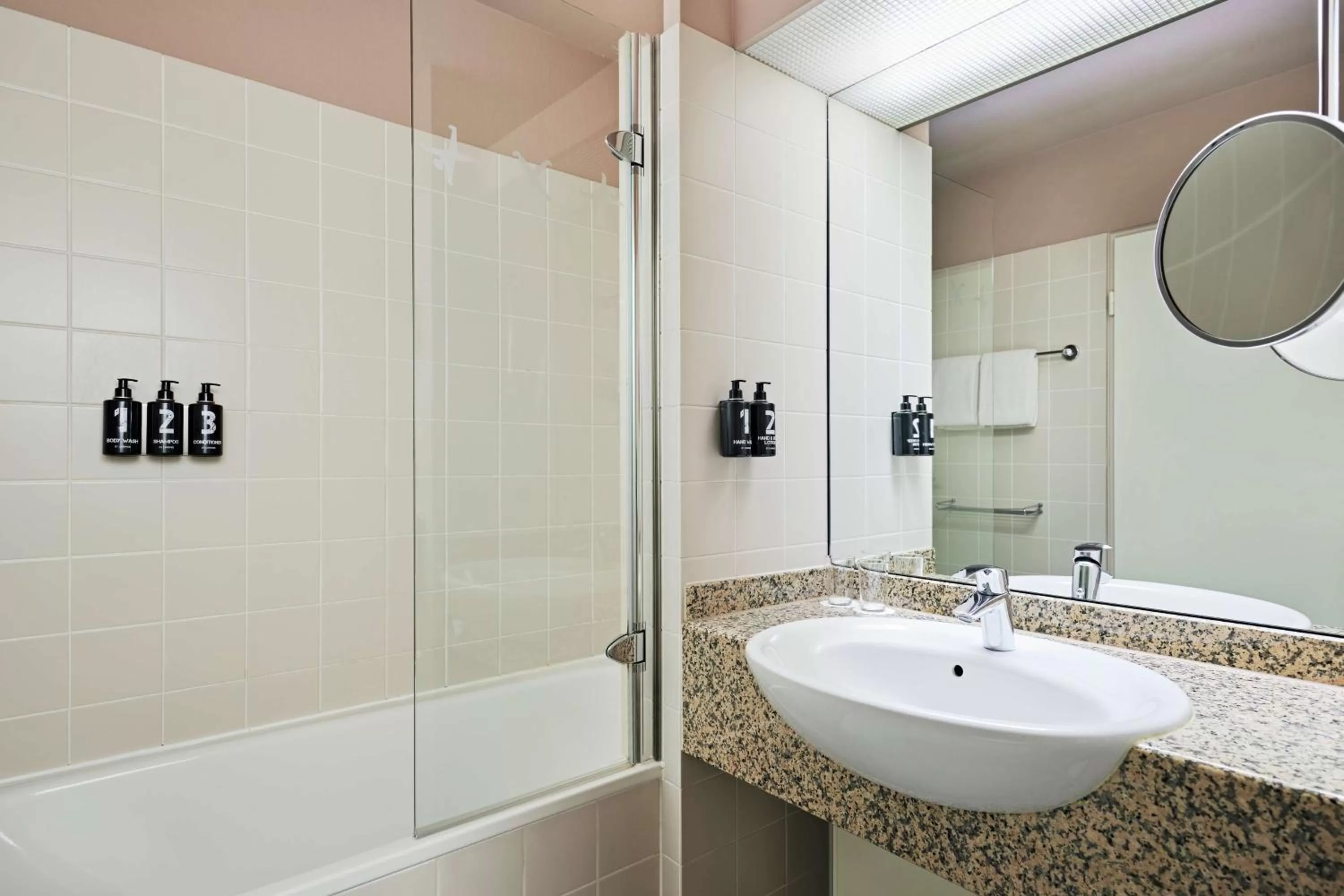 Bathroom in Lindner Hotel Dusseldorf Airport, part of JdV by Hyatt