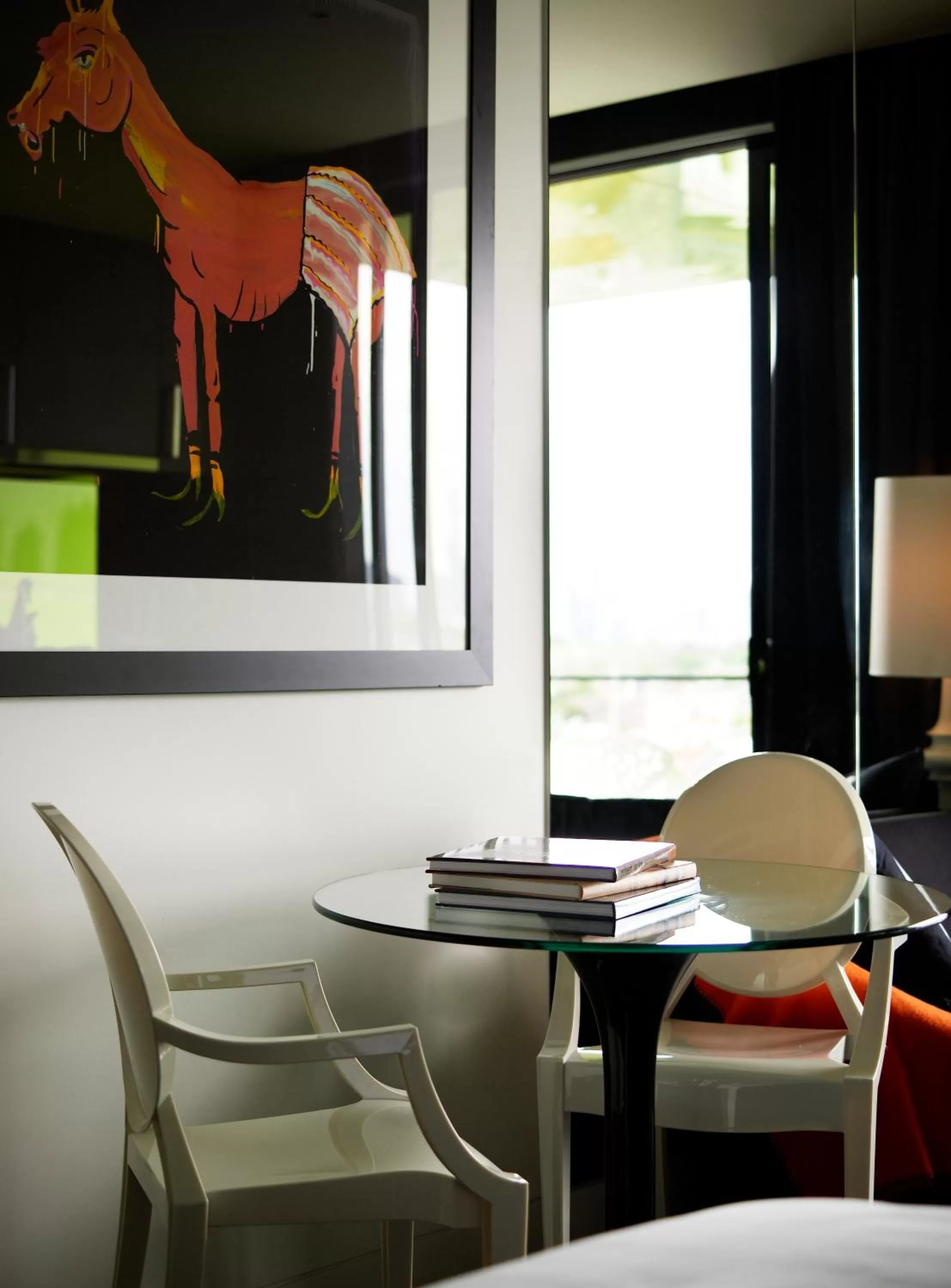 Dining area in The Cullen Melbourne - Art Series