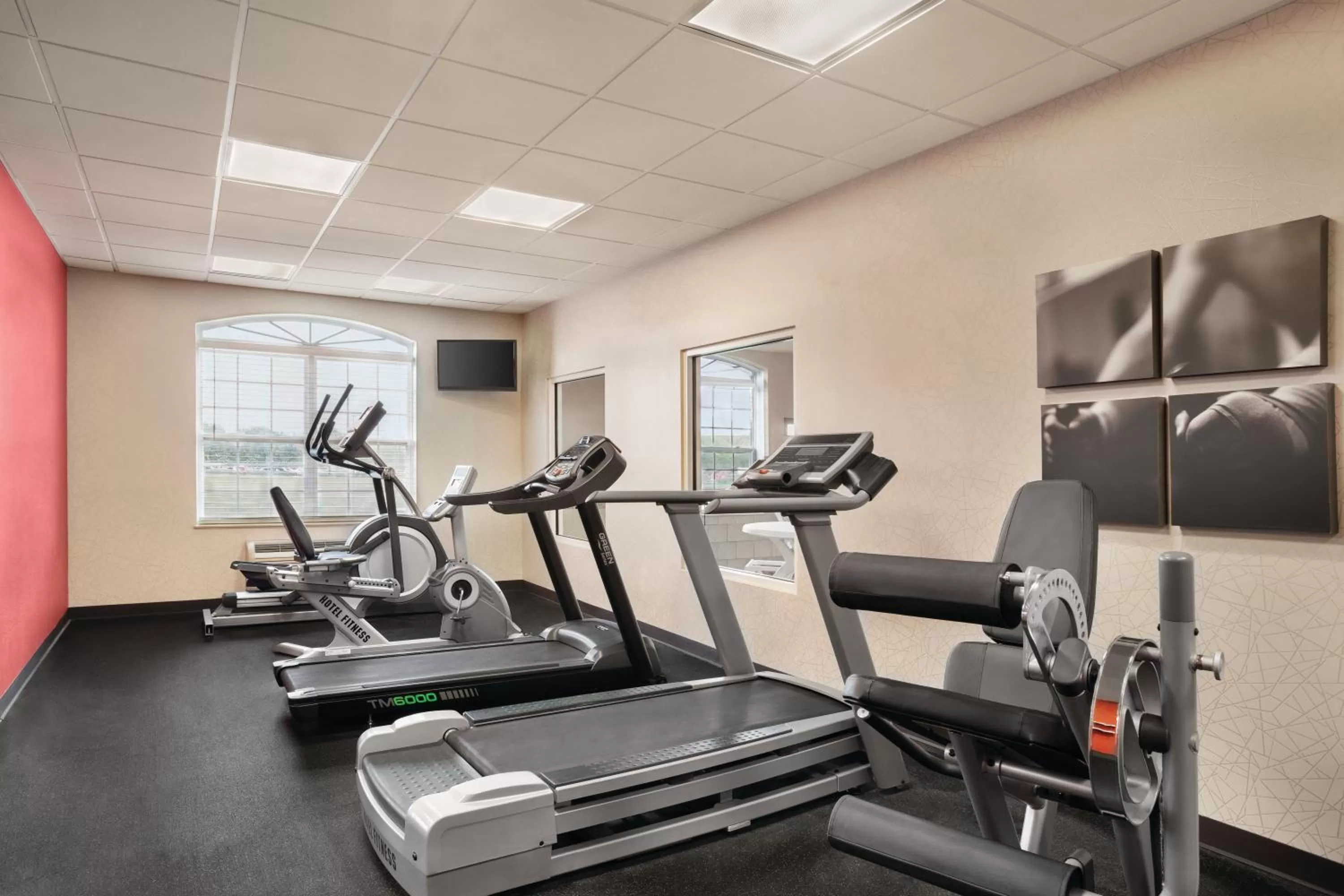 Fitness centre/facilities in Country Inn & Suites by Radisson, Bowling Green, KY