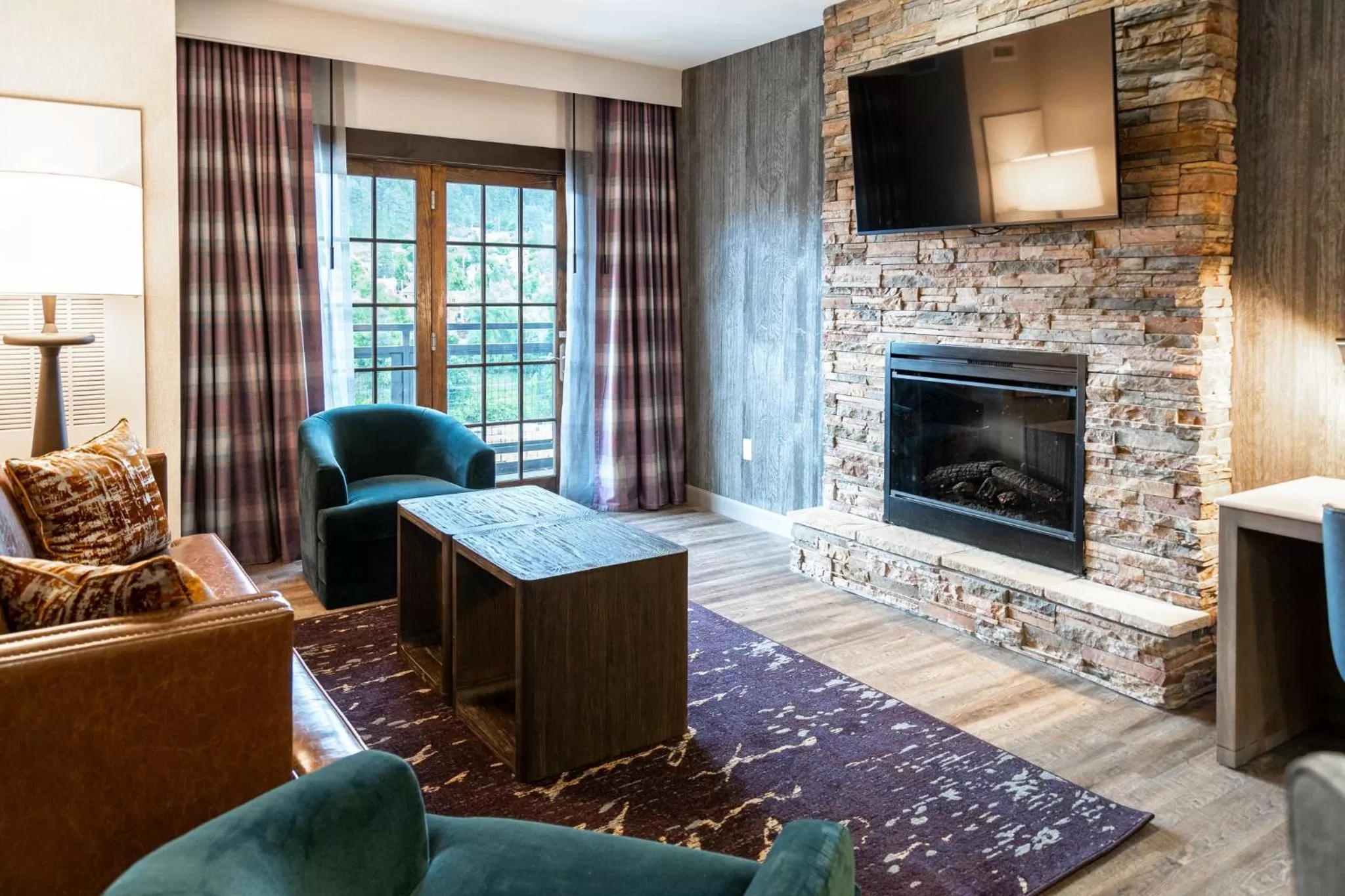 Photo of the whole room in Holiday Inn Resort Deadwood Mountain Grand by IHG