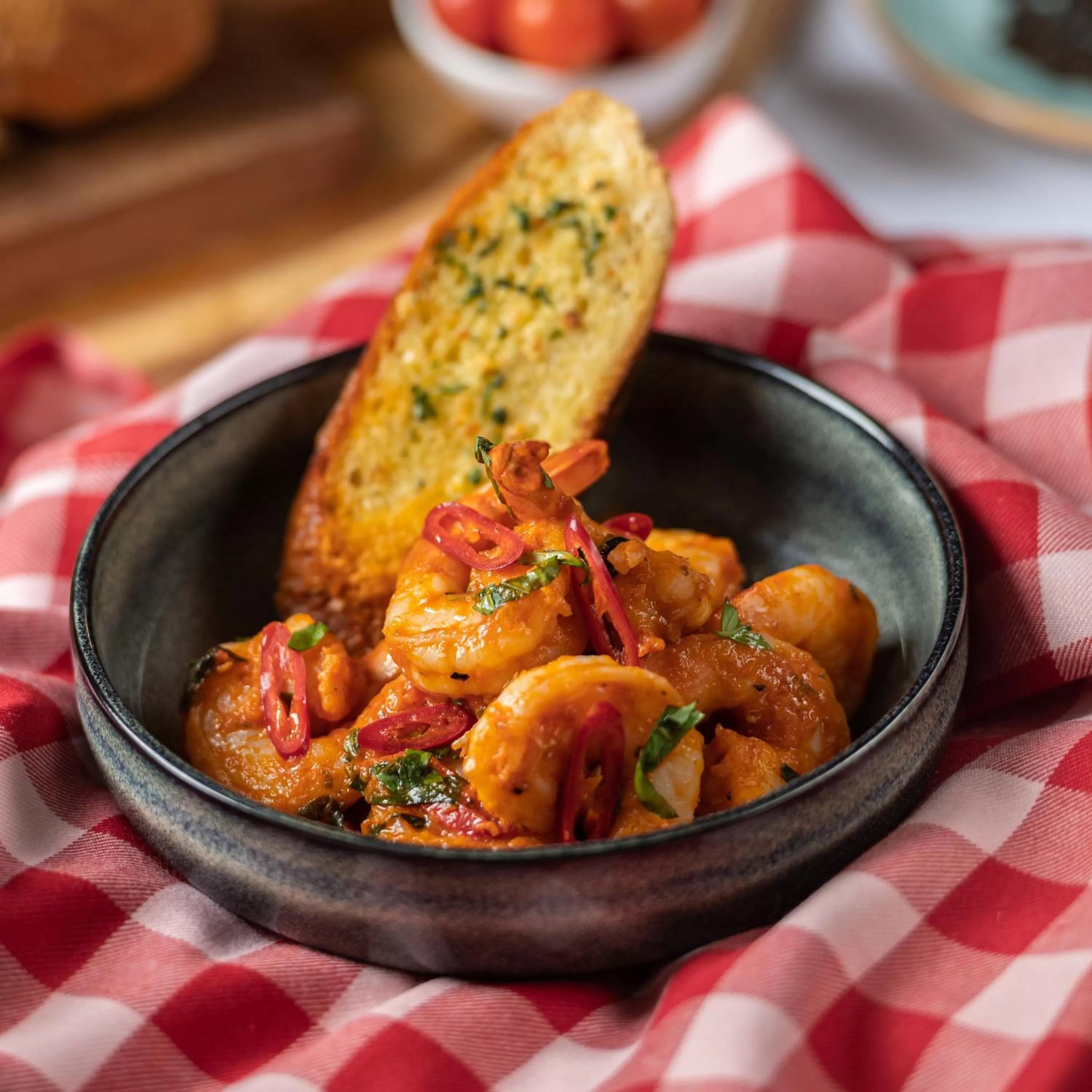 Restaurant/places to eat in Crowne Plaza Dubai Deira by IHG