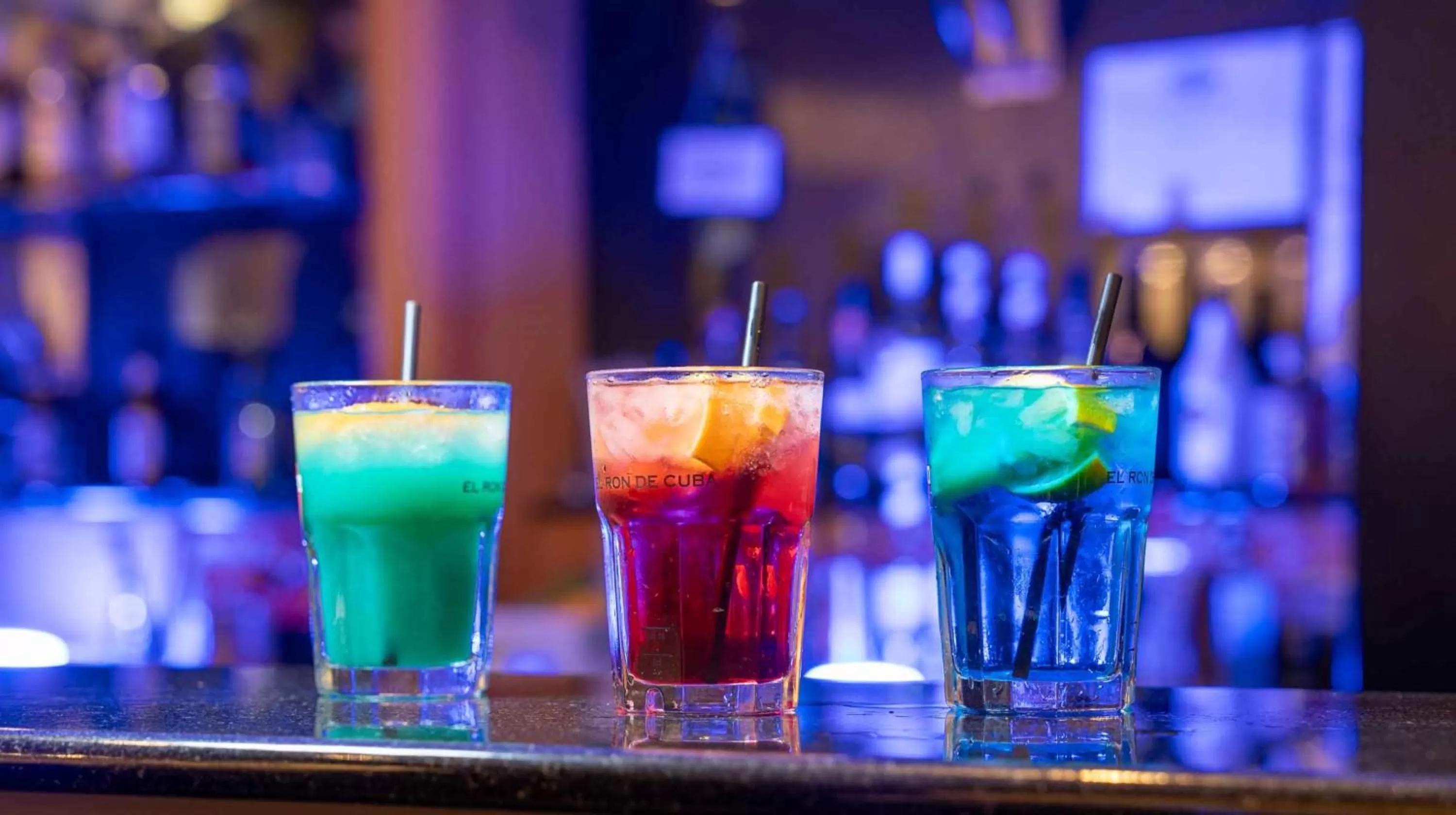 Lounge or bar in PLAZA Premium Wien