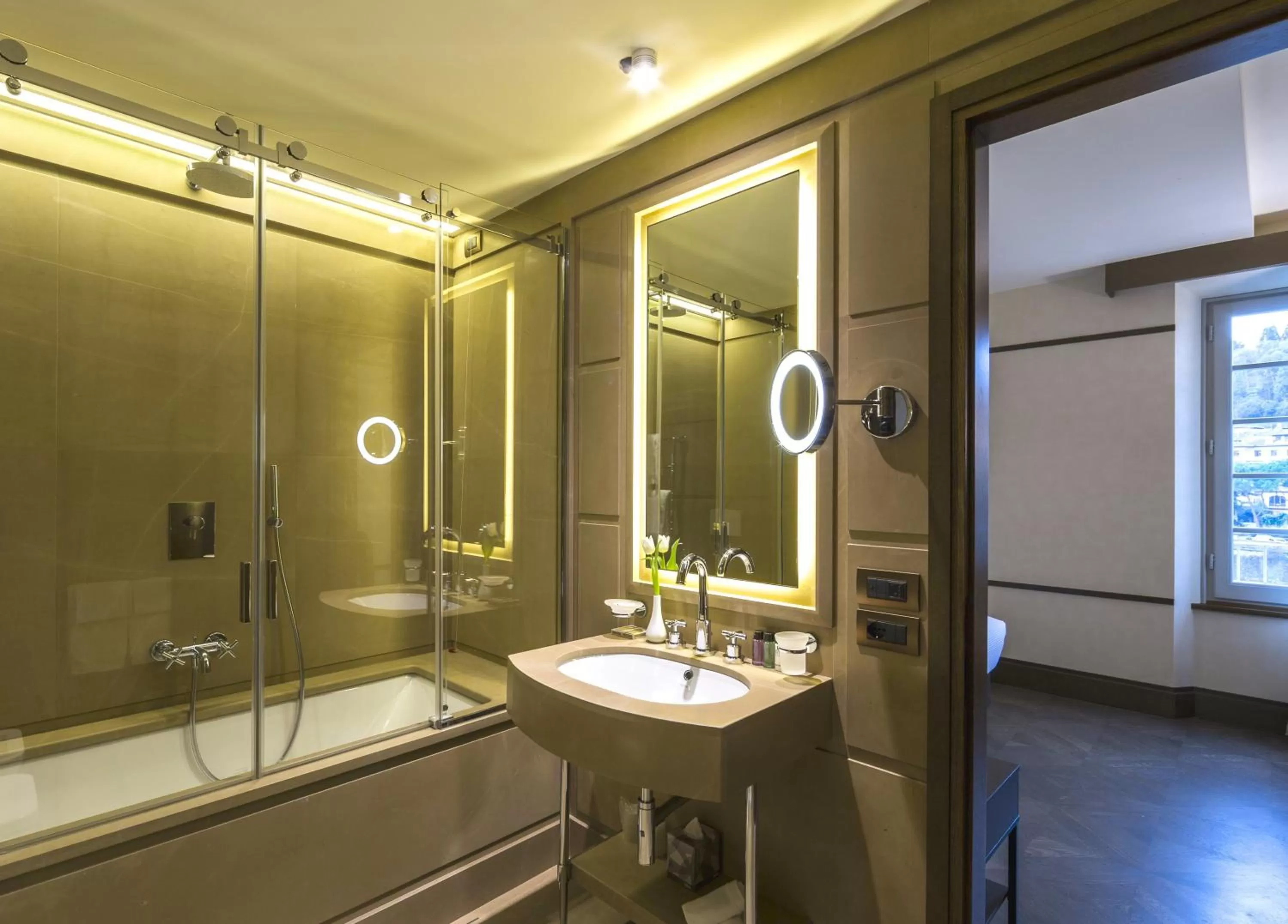 Bathroom in Hotel Balestri - WTB Hotels