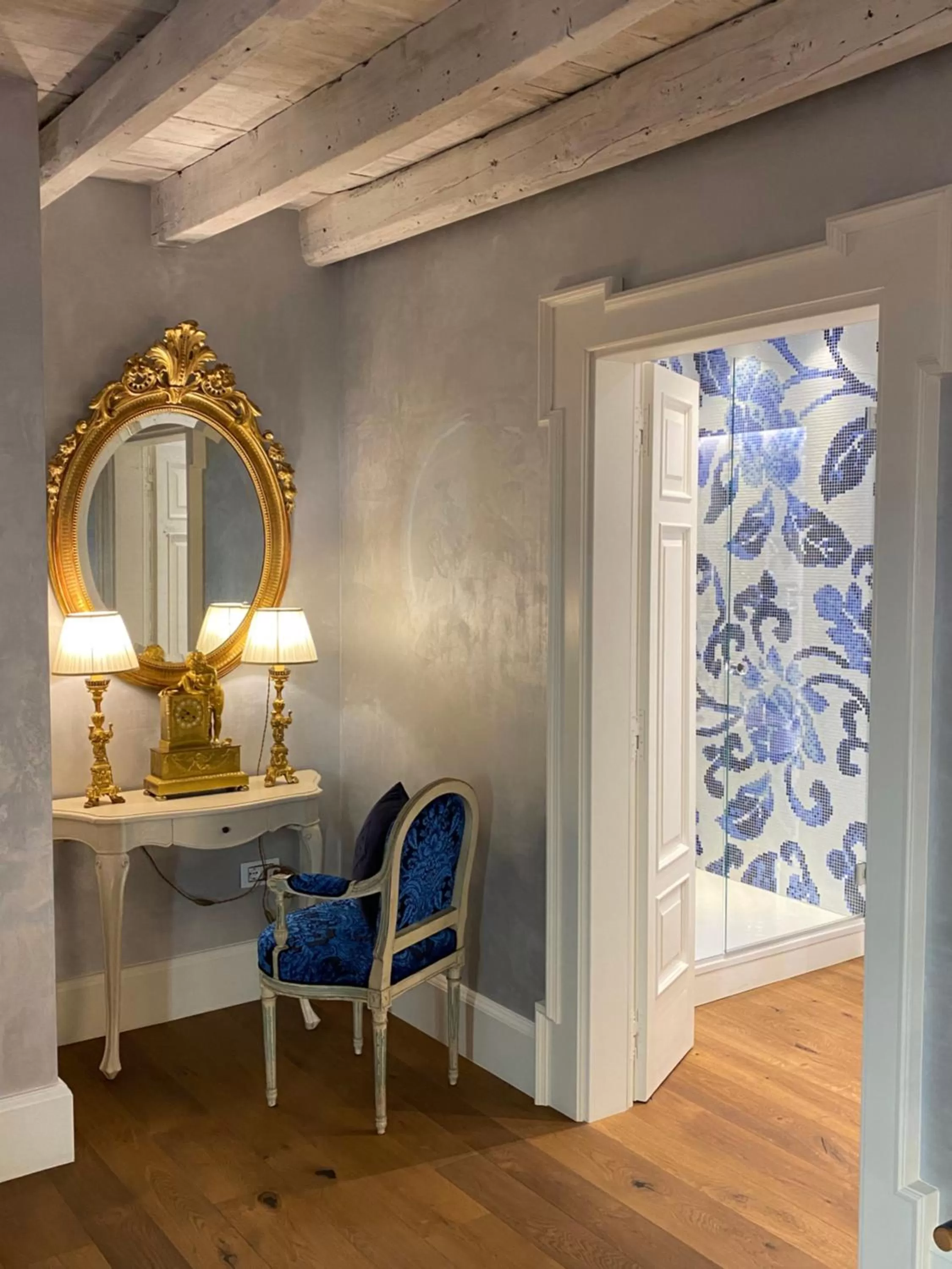 Seating area in Antica Dimora Desenzano