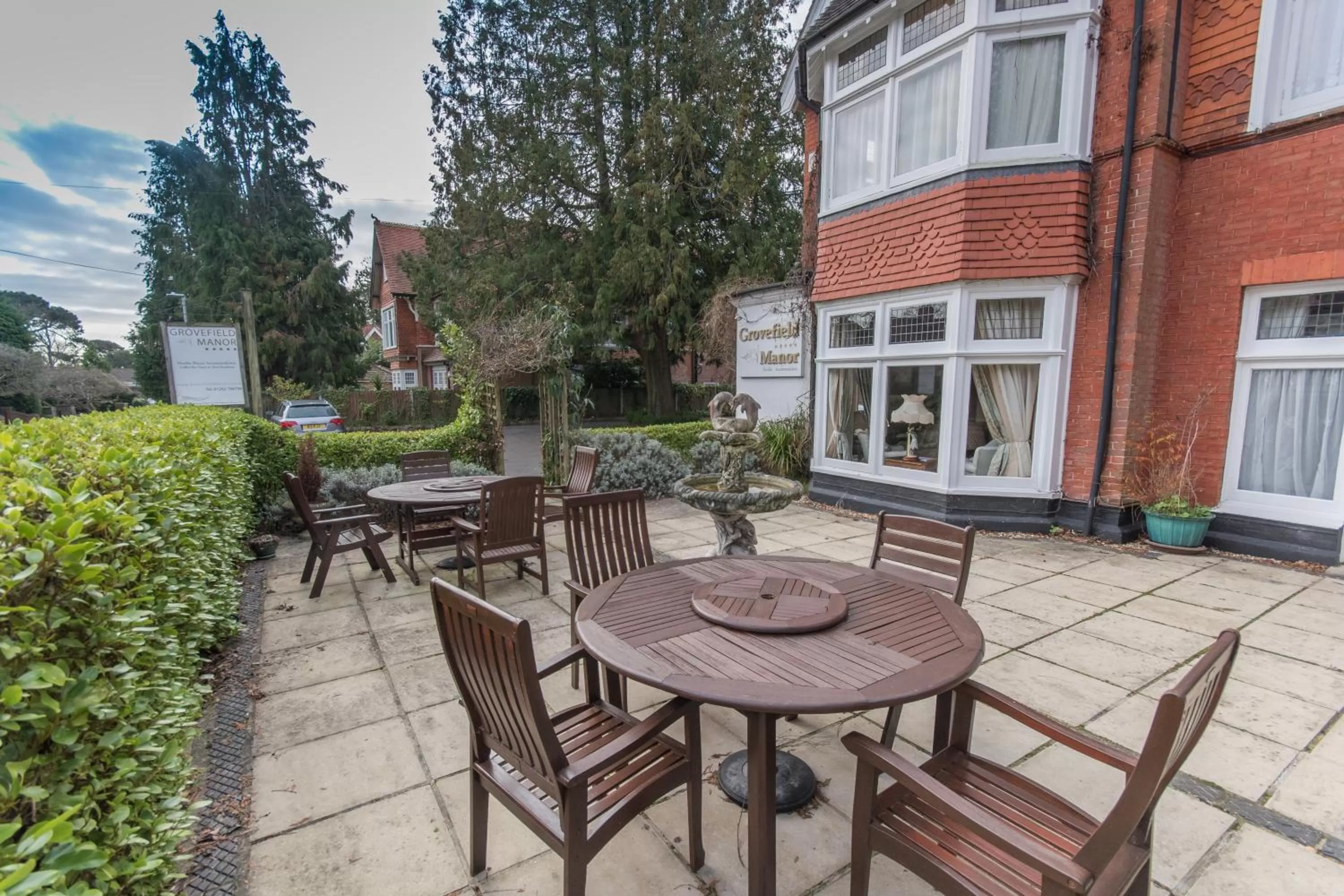 Patio in Grovefield Manor