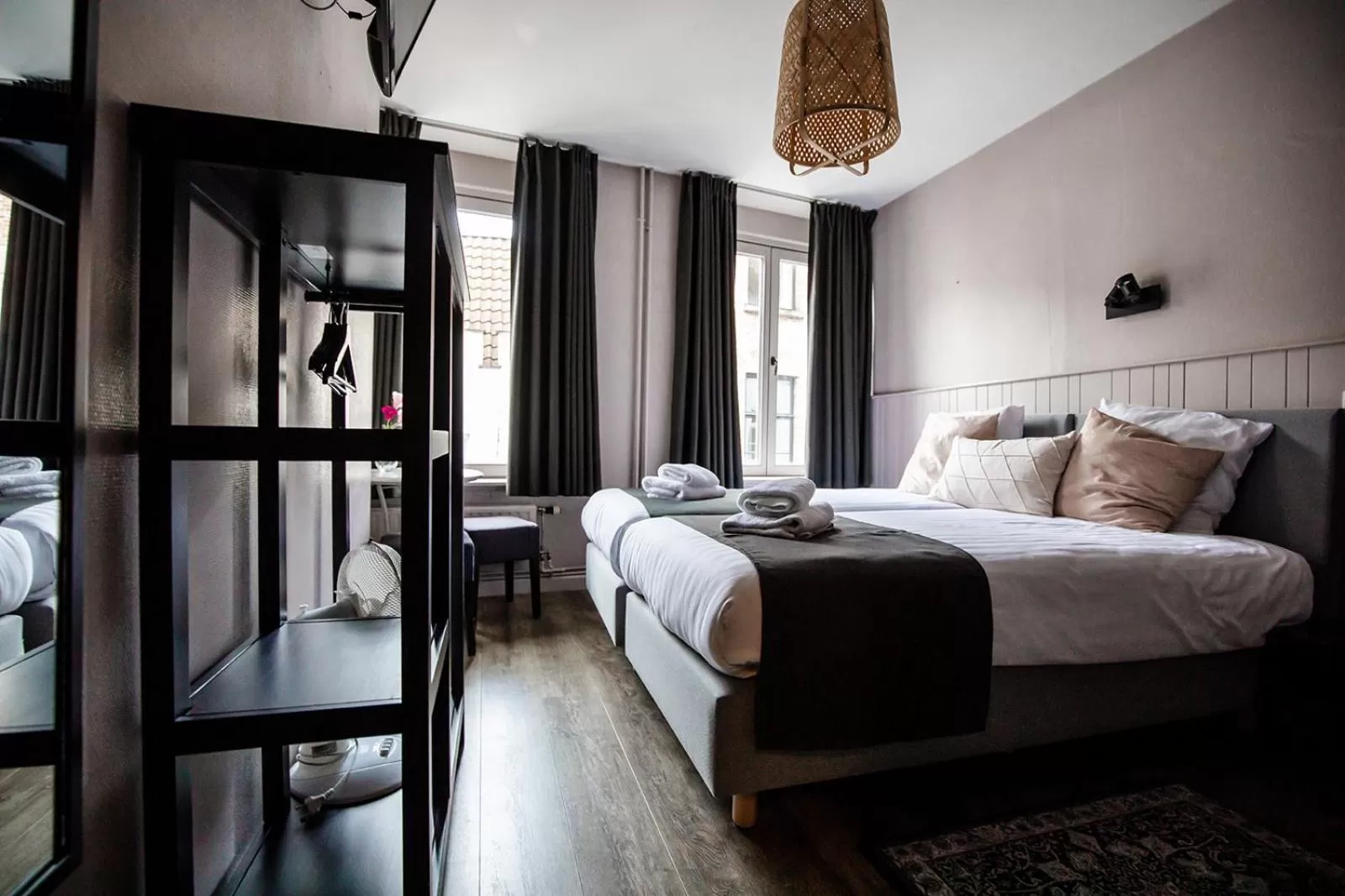 Twin Room in Hotel Rose Red