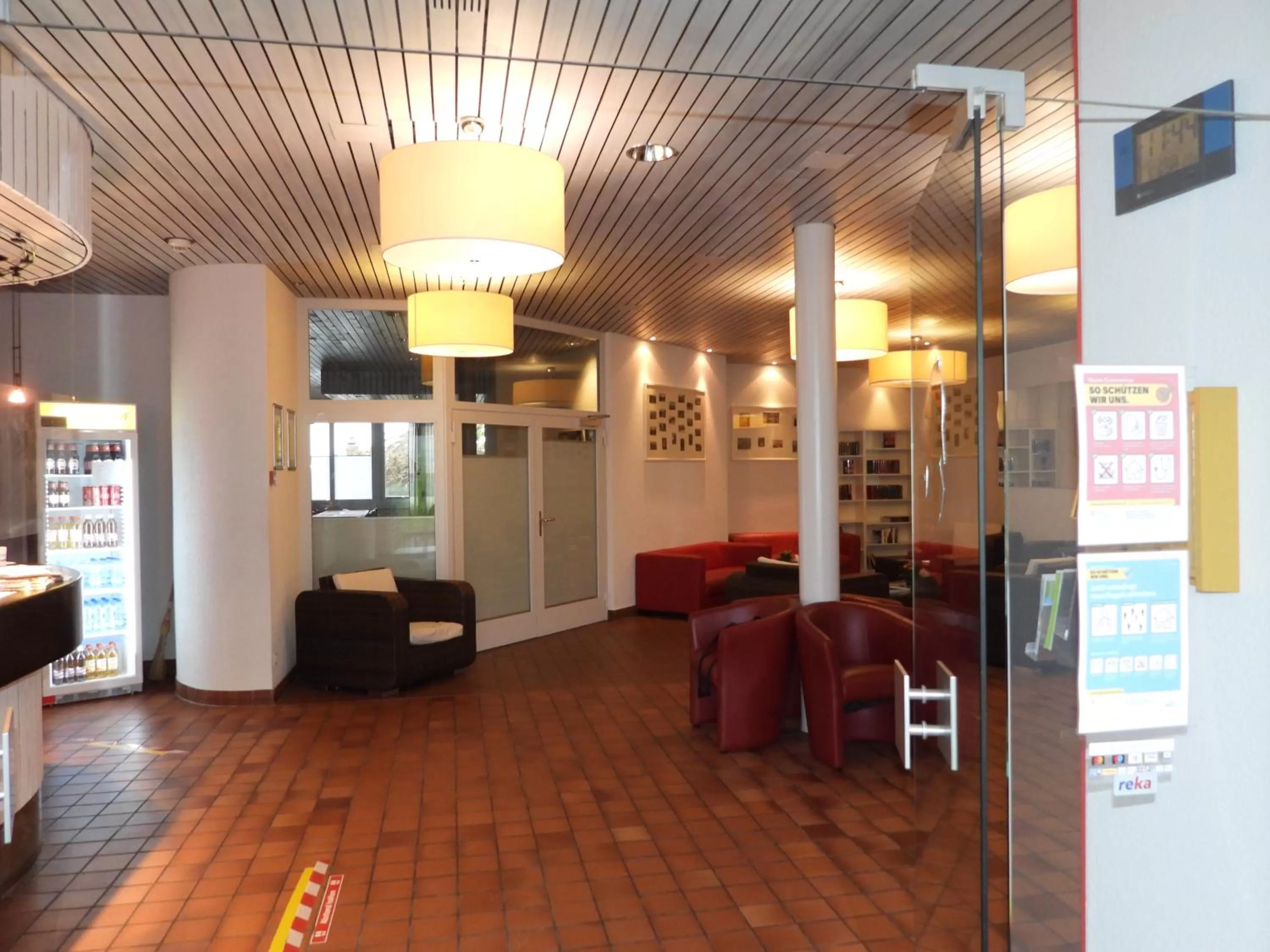 Hotel Sherlock Holmes & Khana Restaurant "nur 200 m zur Gondelbahn Hasliberg"