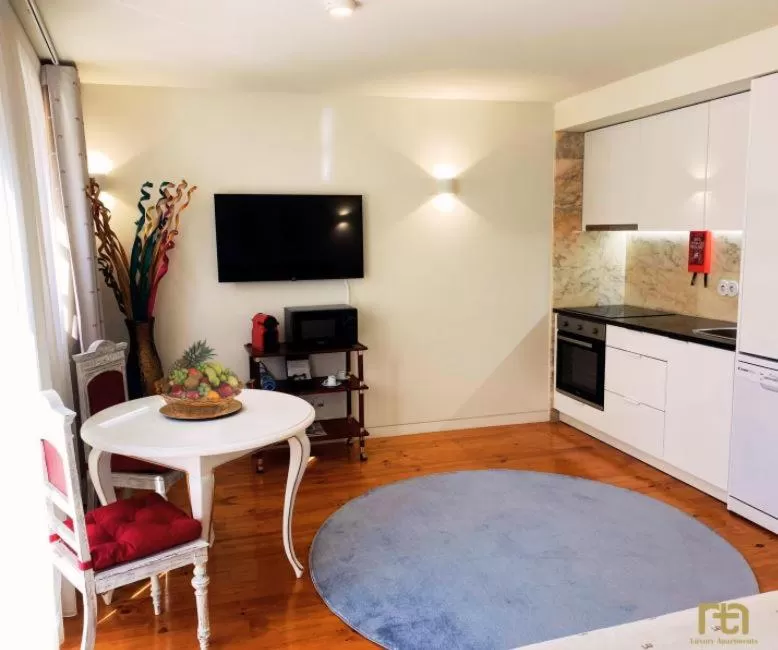 Kitchen/Kitchenette in TM Luxury Apartments Lisbon