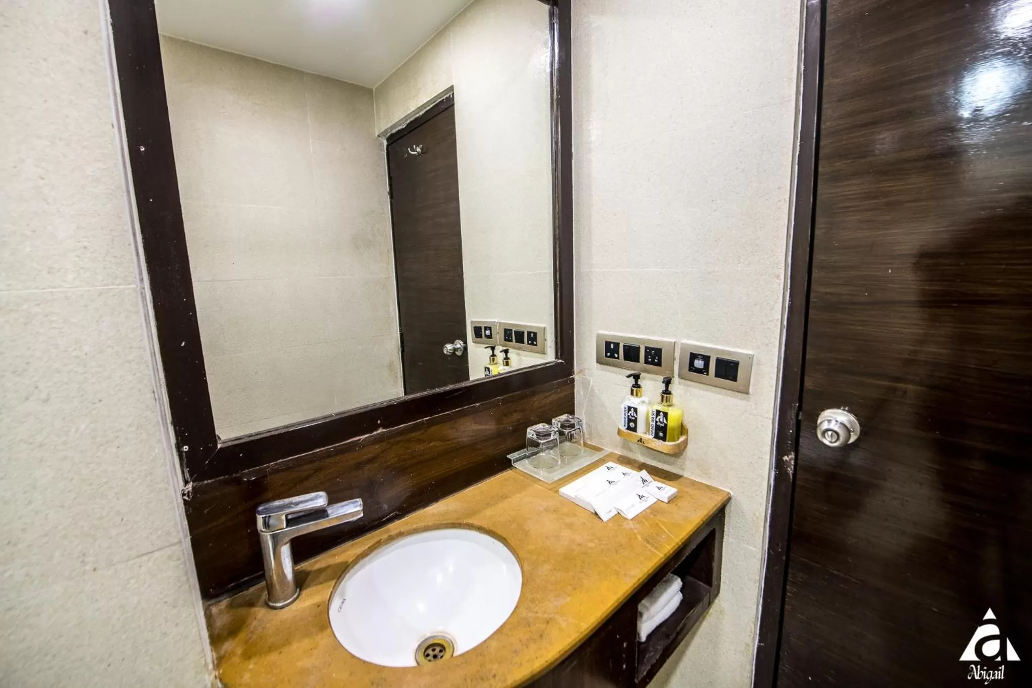 Bathroom in Hotel Abigail Goradia's