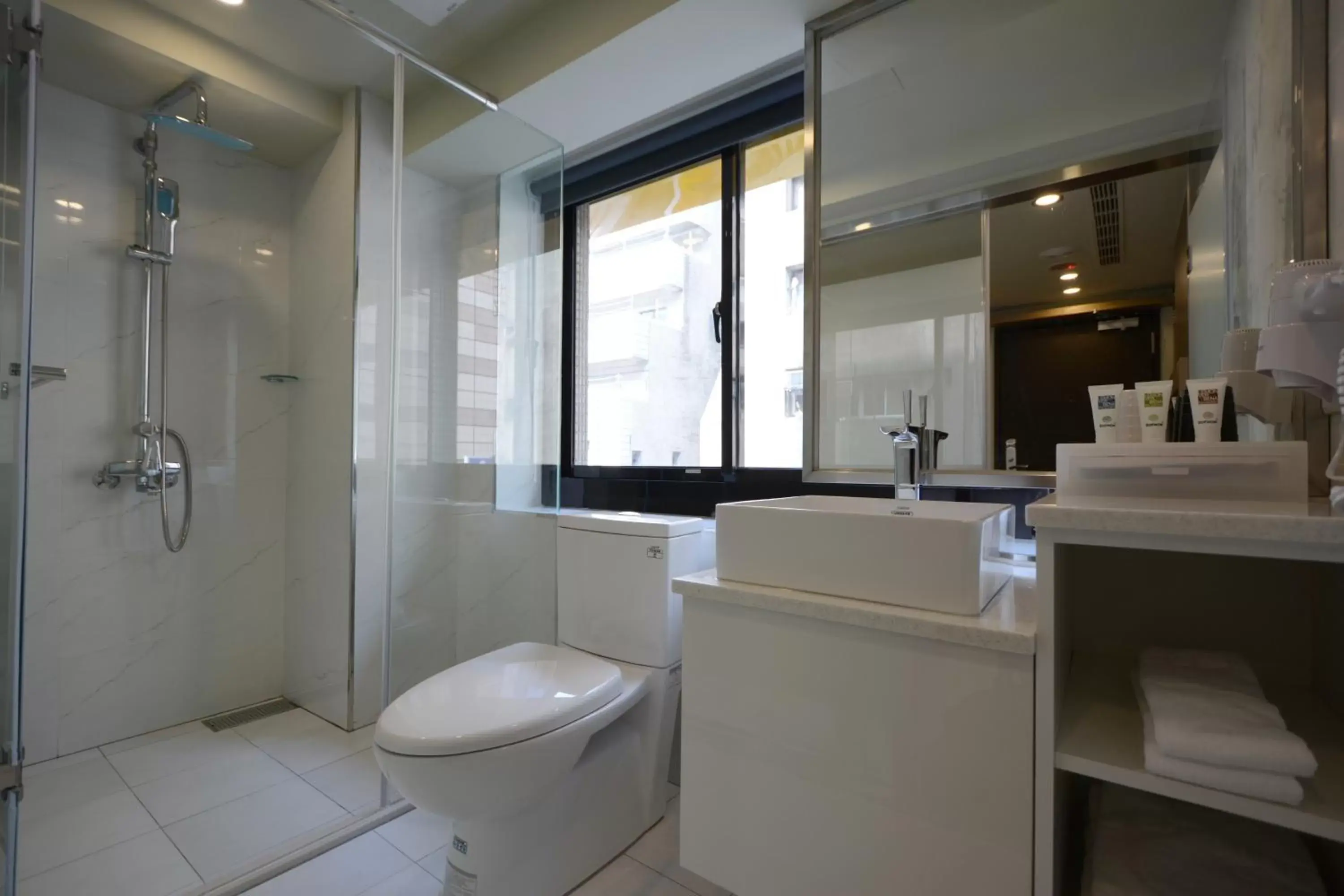 Fashion Double Room in Smile Inn - Taipei Main Station Fashion Double Room in Smile Inn - Taipei Main Station