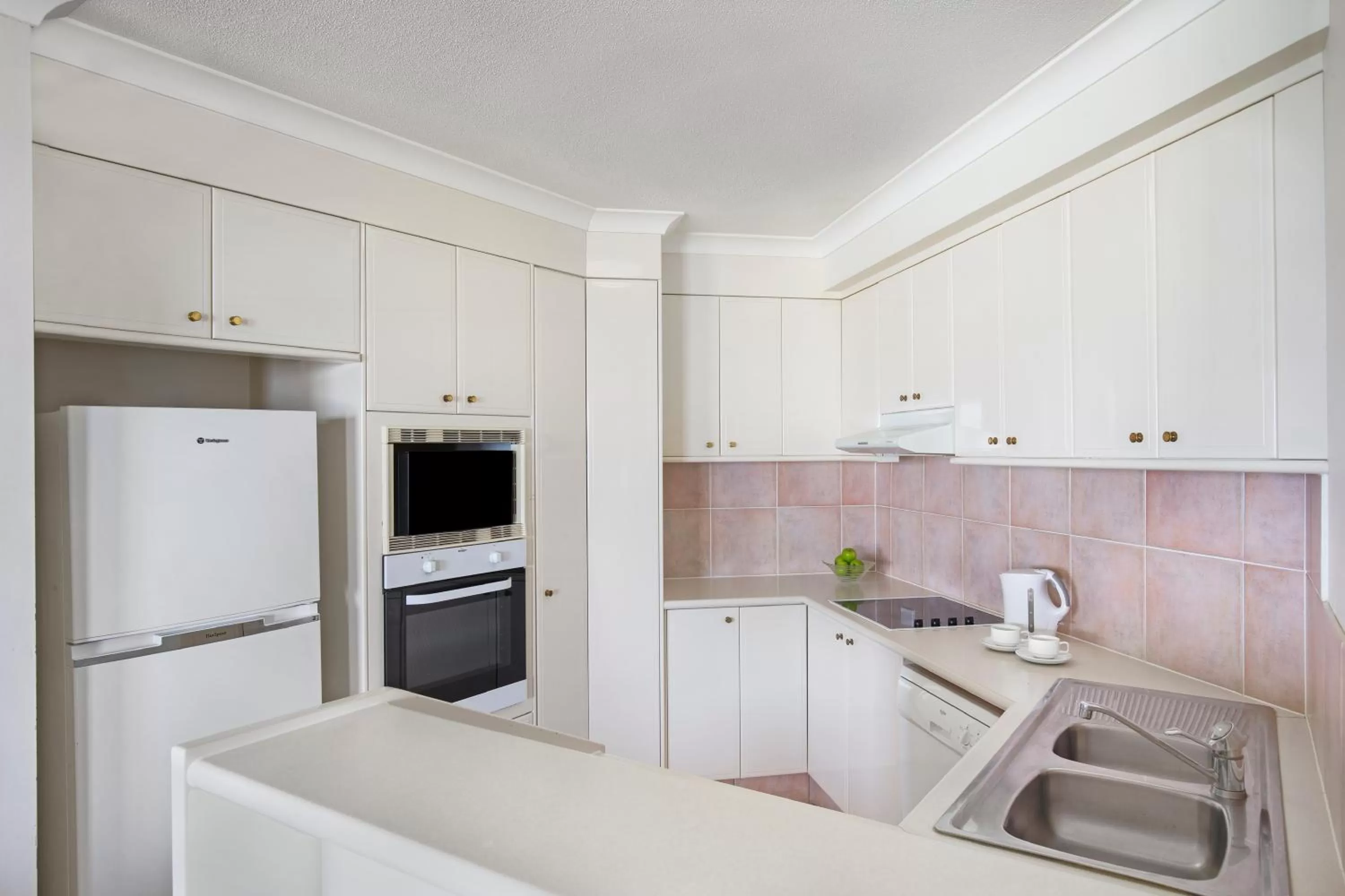 Coffee/tea facilities in BreakFree Moroccan