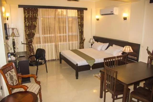 Bed in Hotel Sapphire