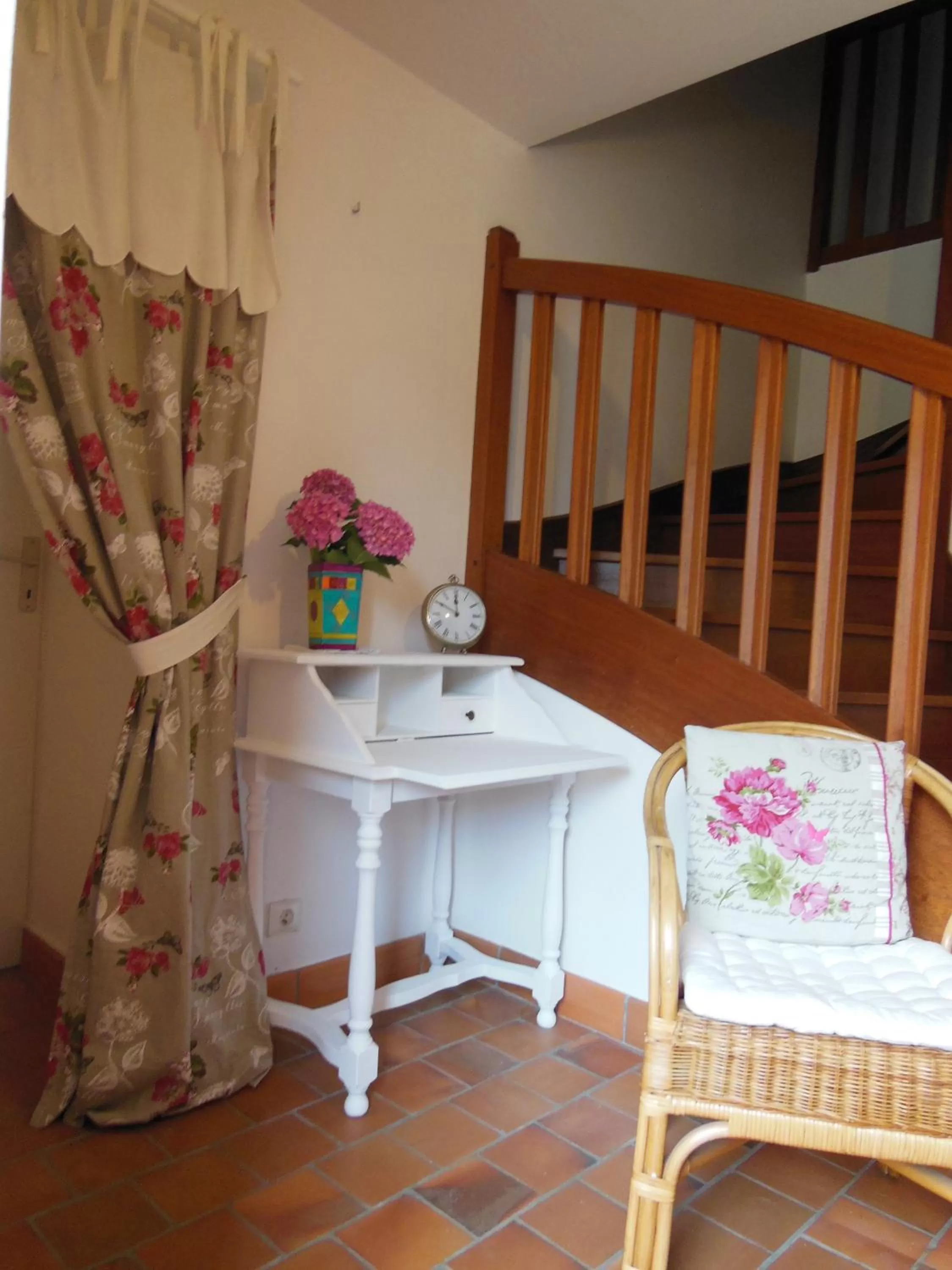 Seating area in Les Hortensias de Kerbarch