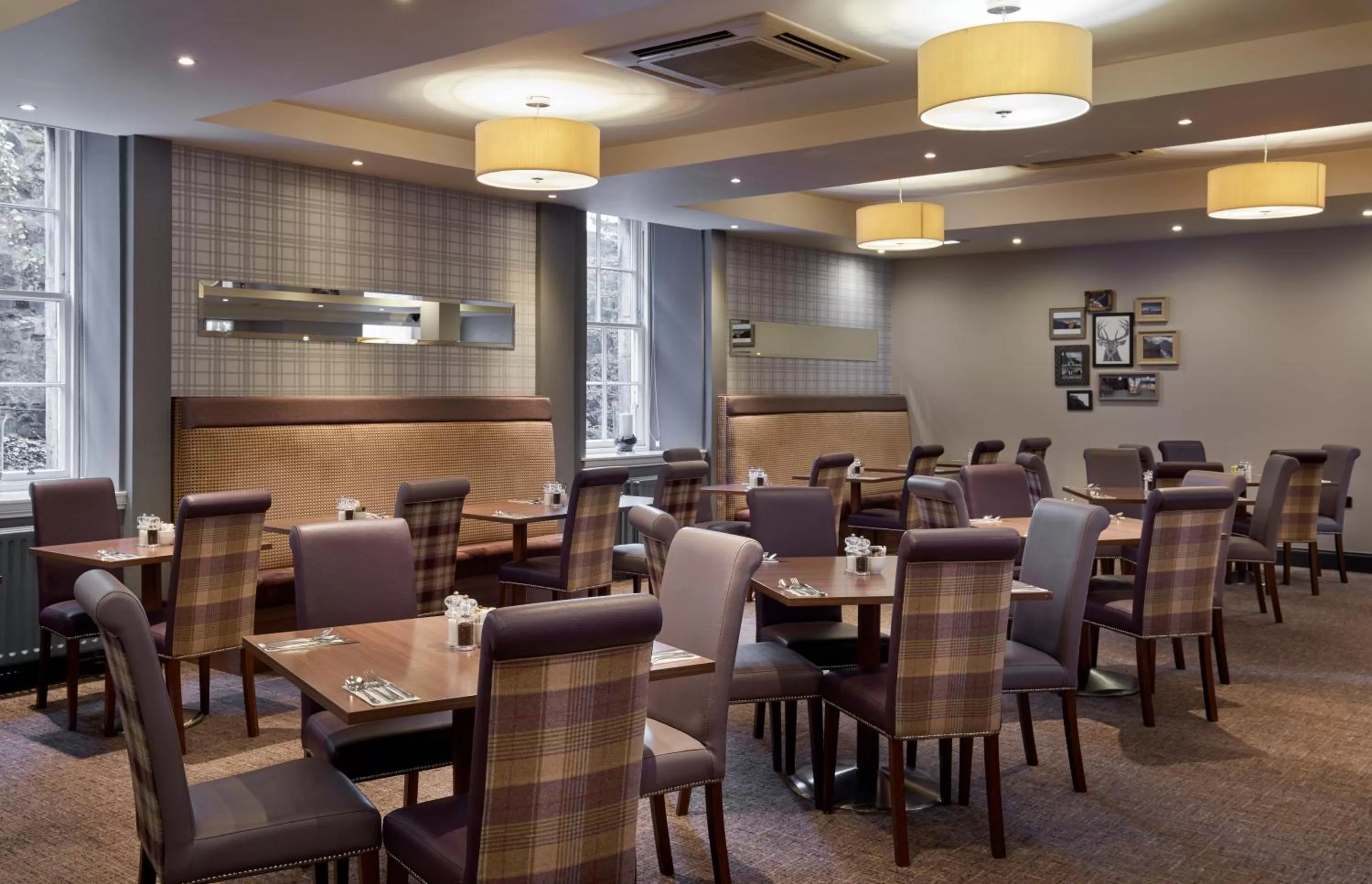 Restaurant/places to eat in Leonardo Edinburgh City