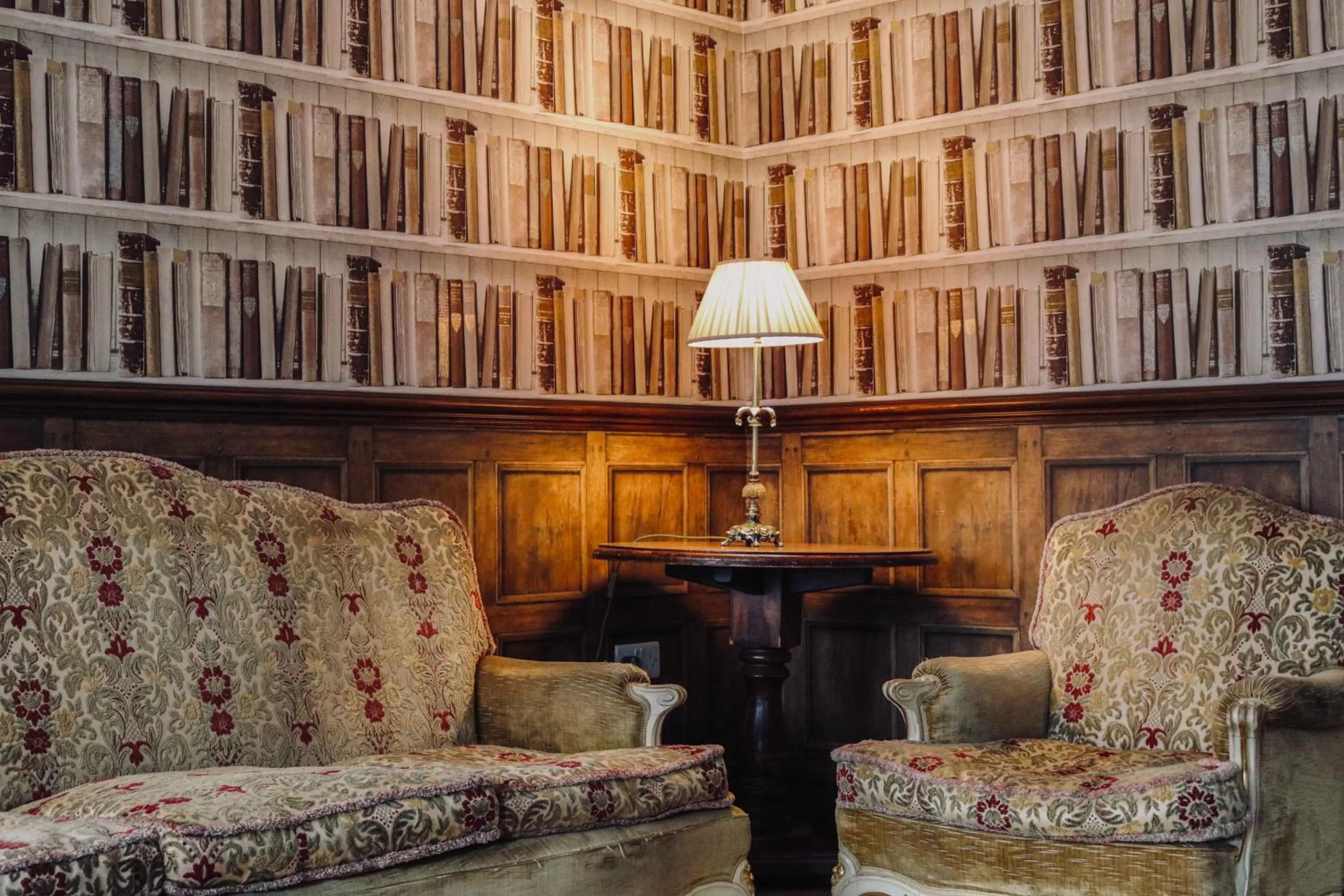 Library in Abbey Sands Hotel