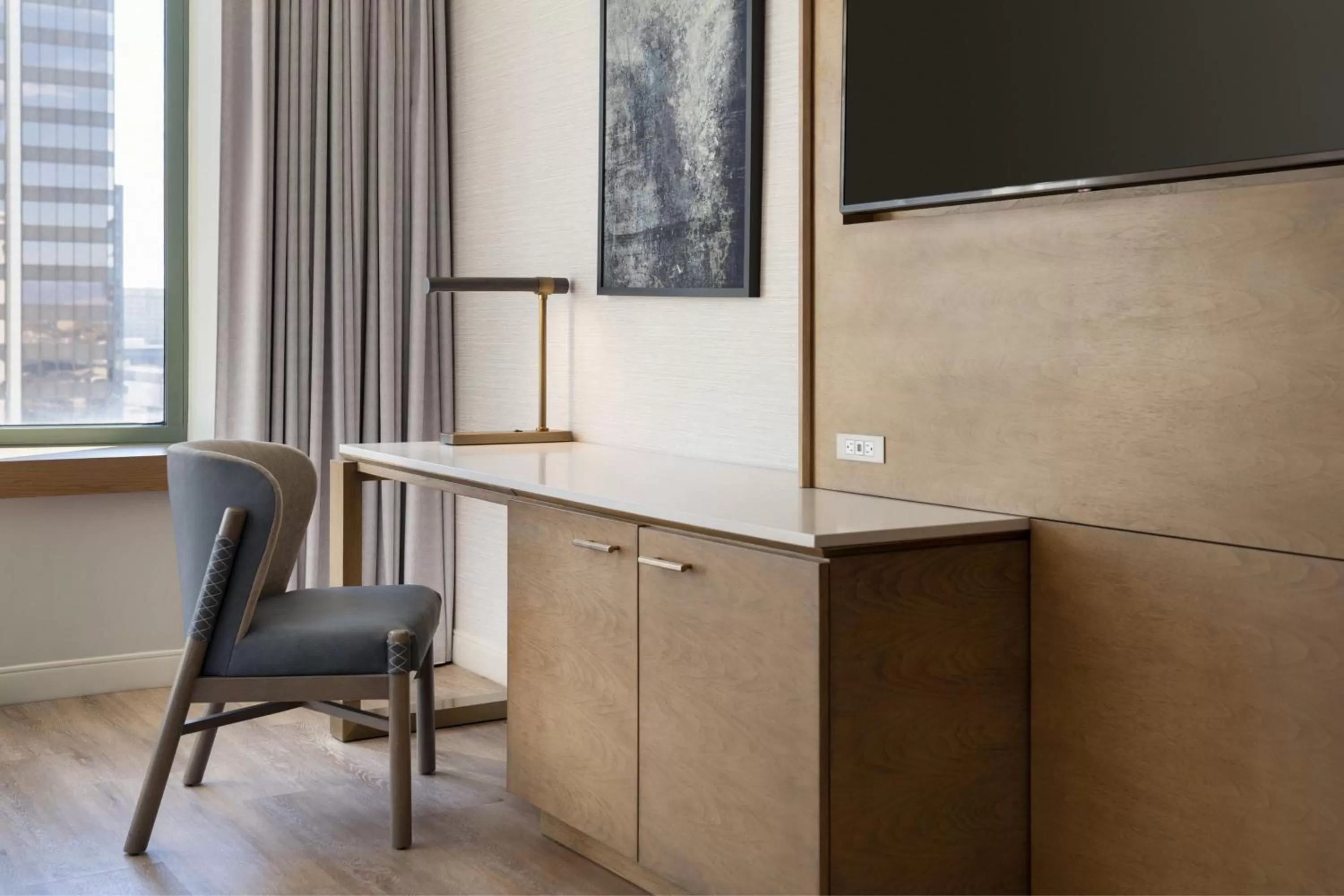 Photo of the whole room in The Westin Denver Downtown