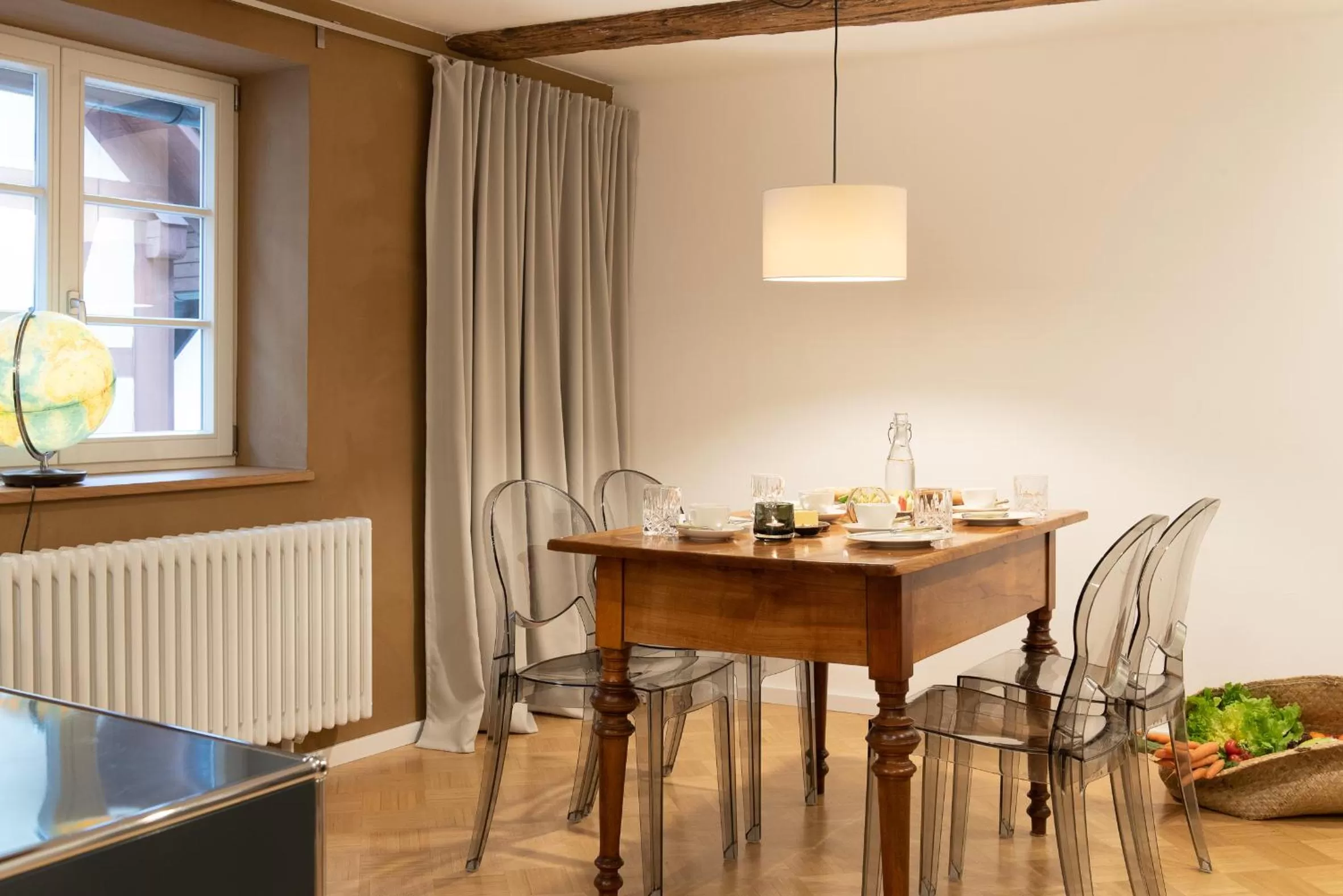 Dining area in der Gänsbühl auf der Stadtmauer