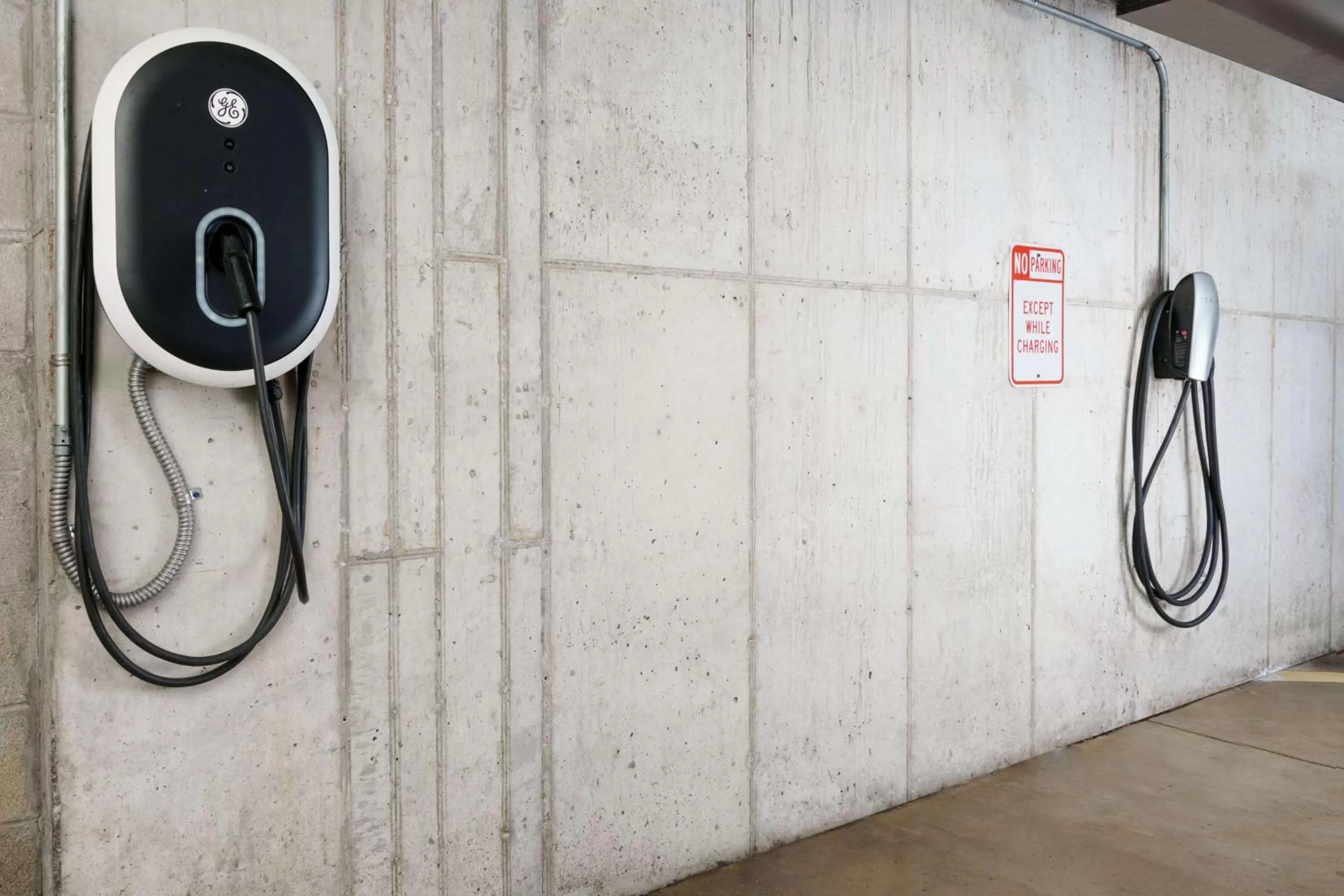 Property building in Hampton Inn & Suites Tampa Ybor City Downtown