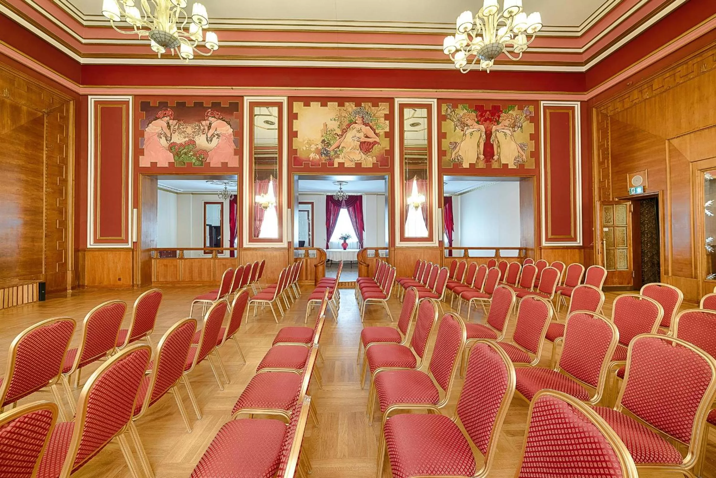 Meeting/conference room in Focus Hotel Premium Pod Orłem