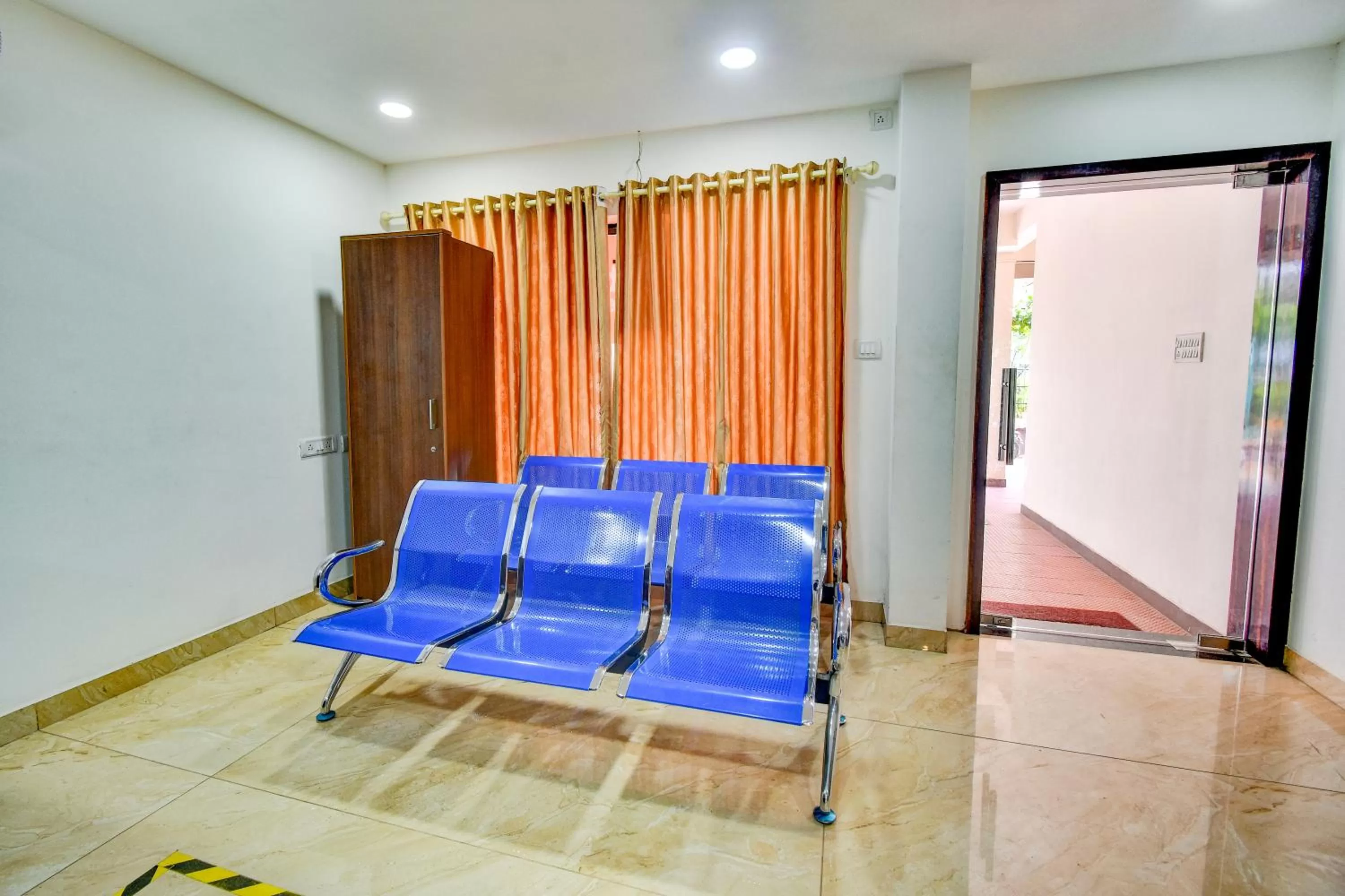 Seating area in FabHotel PAS Residency - Nr Marina Beach